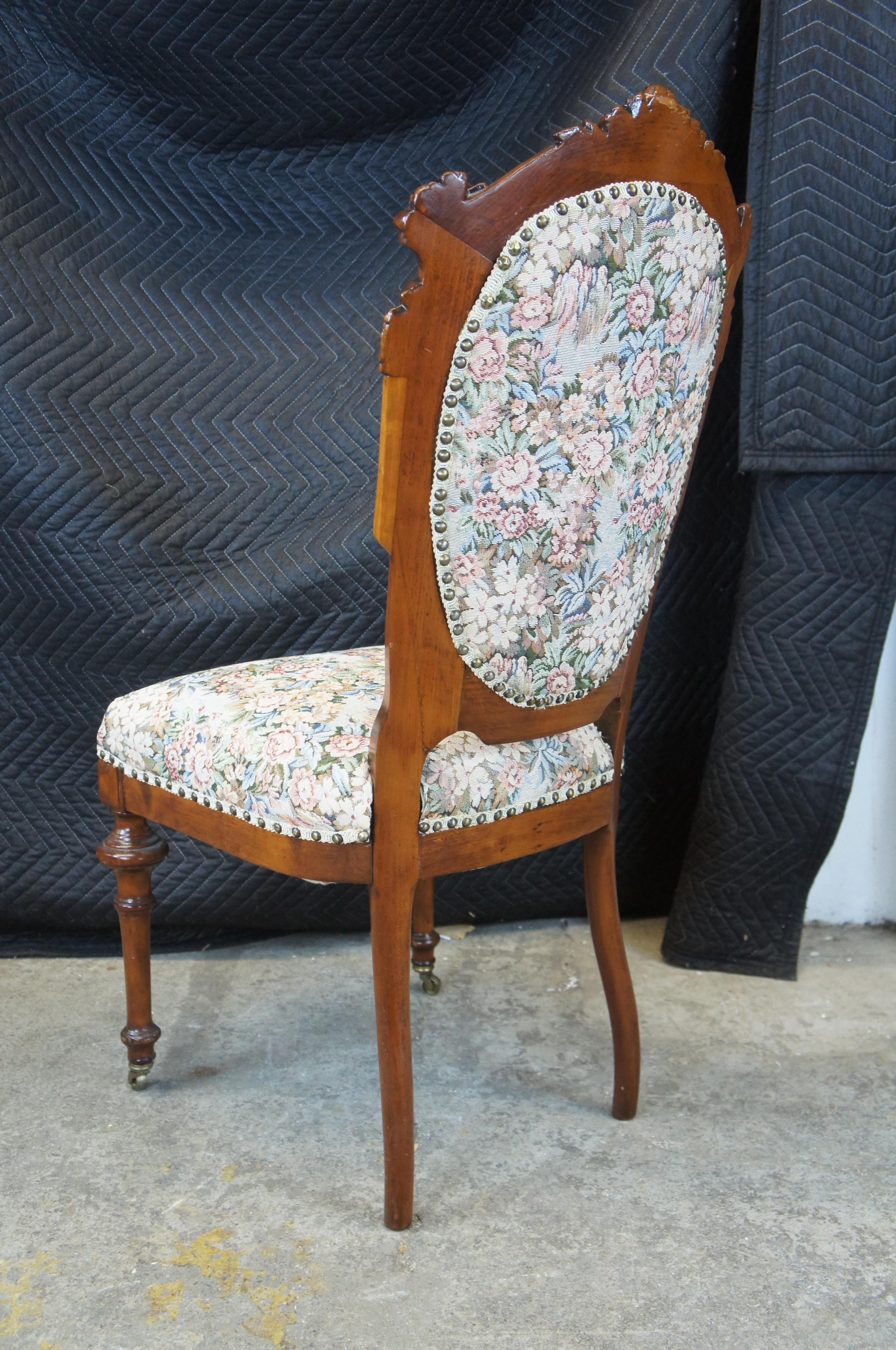 Embroidered Antique Victorian Renaissance Revival Walnut Needlepoint Parlor Dining Chair