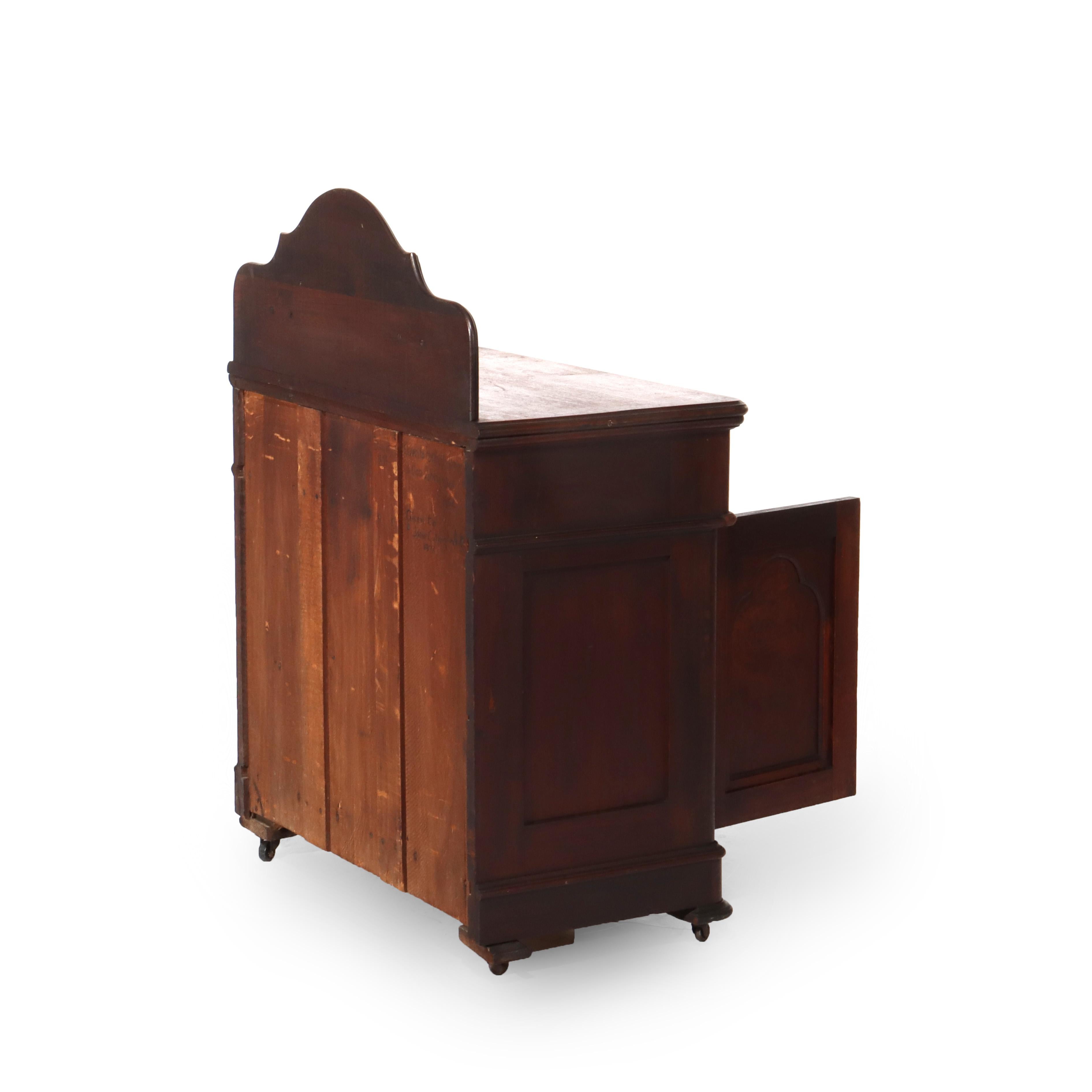 Ancien lavabo en noyer de style victorien renaissance c1880 en vente 6