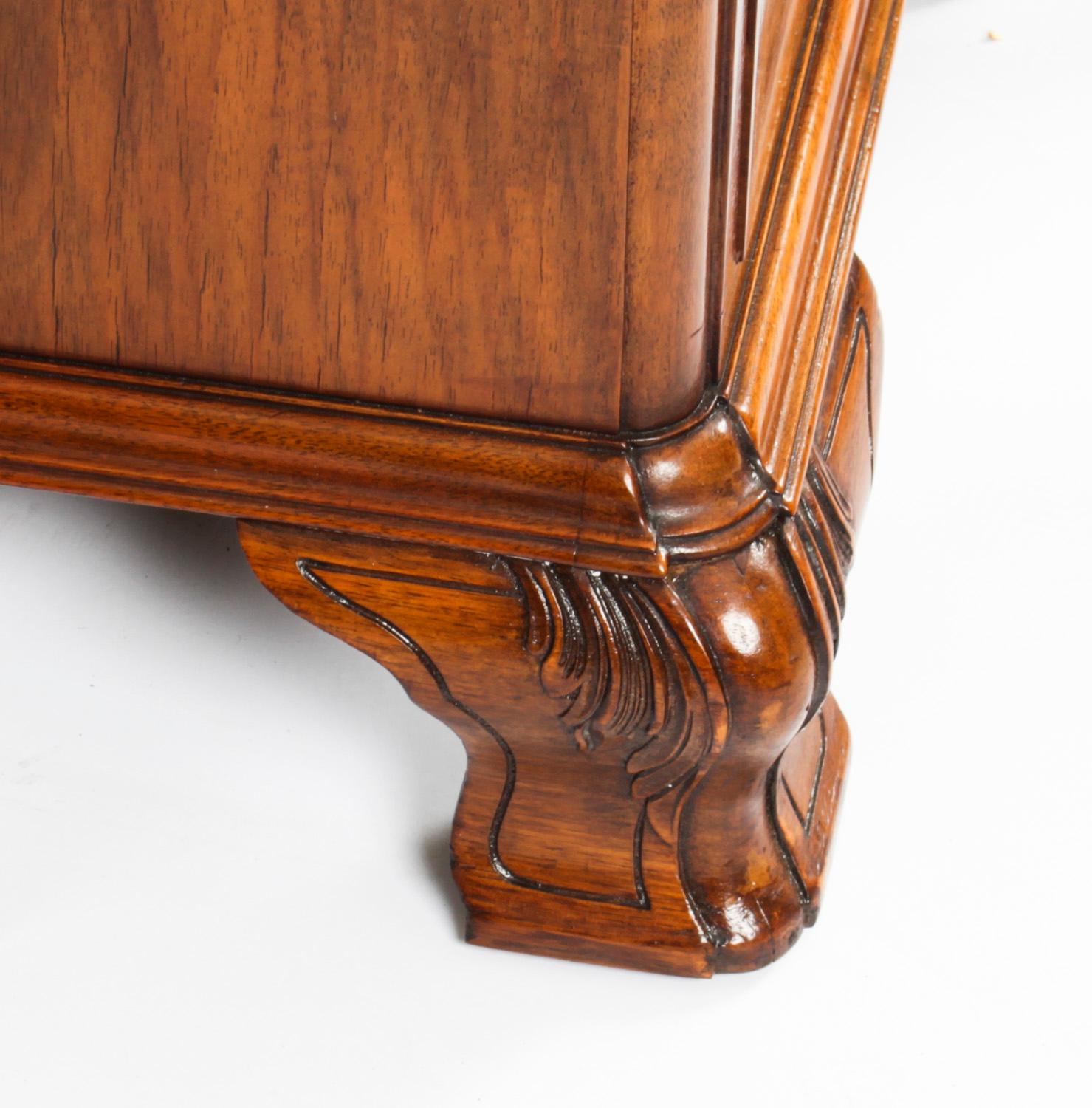Antique Victorian Revival Burr Walnut Pedestal Desk 20th C 14