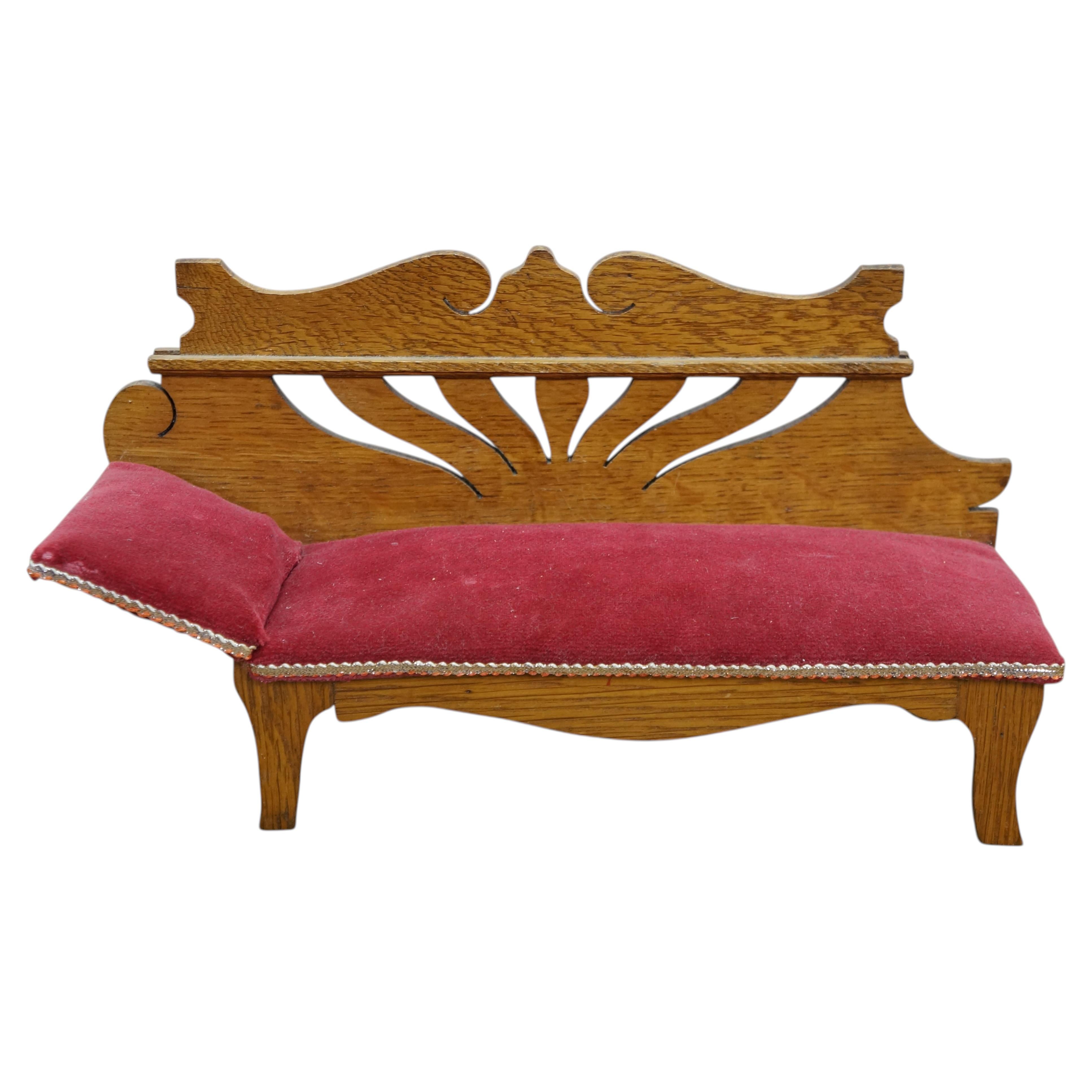 Antique Victorian Revival Quartersawn Oak Salesman Sample Chaise Lounge Daybed
