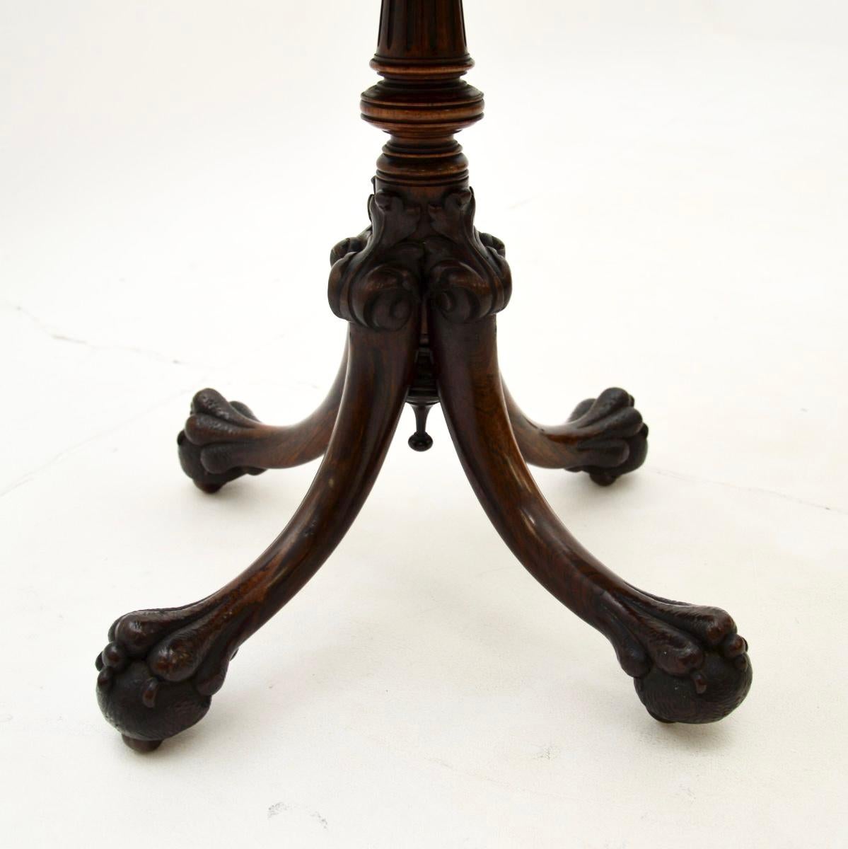 Bois Ancienne bibliothèque/table d'appoint victorienne tournante en vente