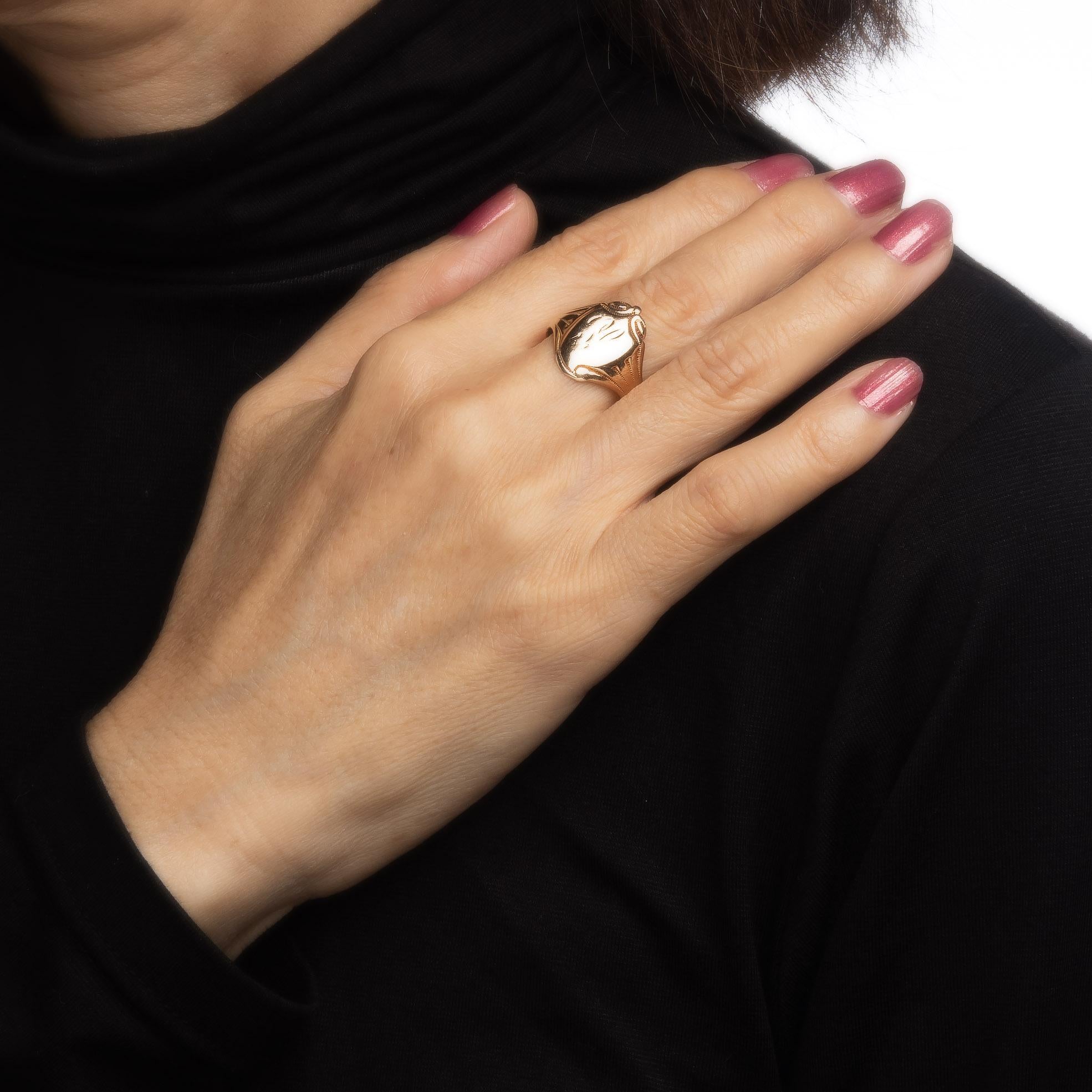 Antique Victorian Ring Shield Signet 14k Rose Gold Vintage Fine Jewelry In Good Condition In Torrance, CA