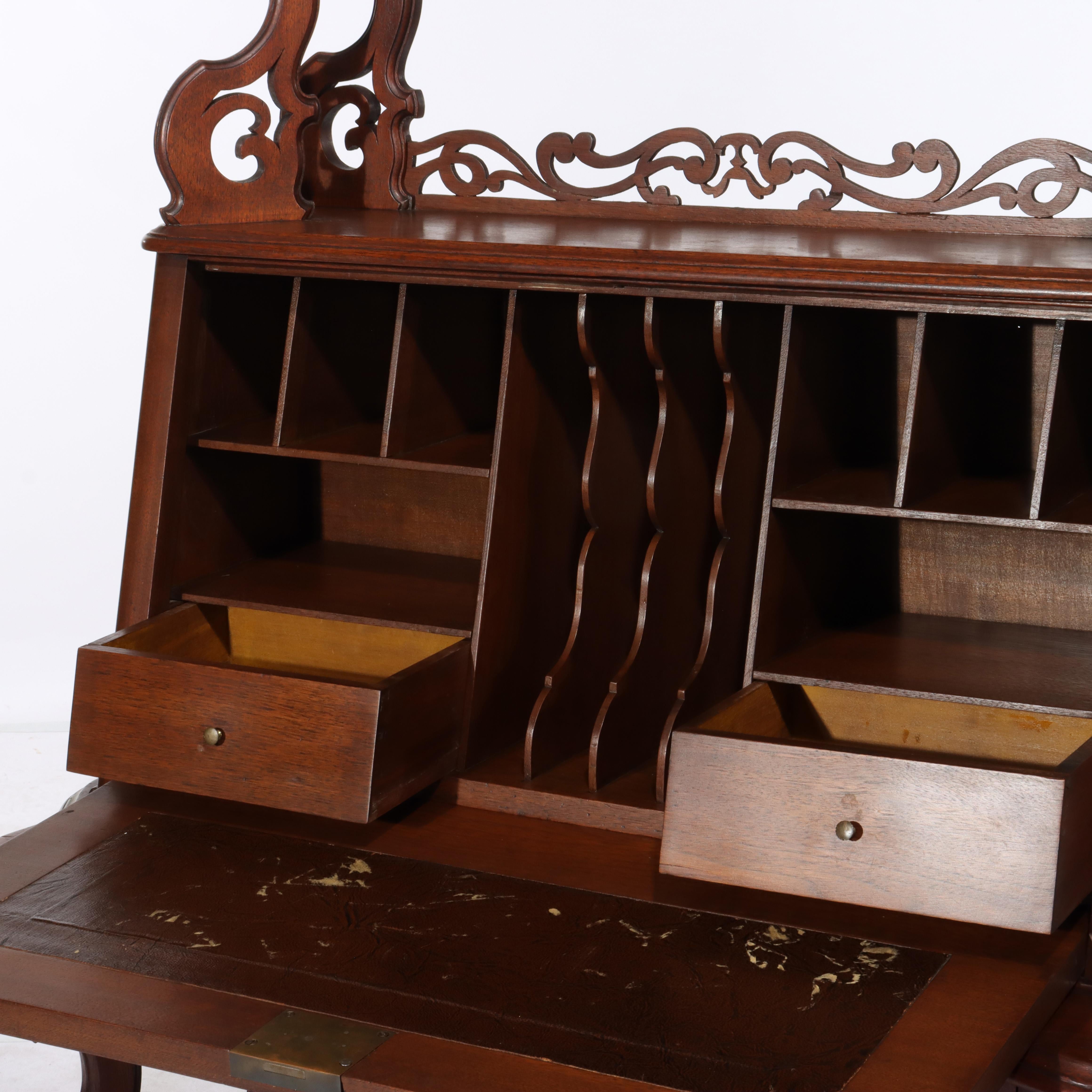 Antiguo Escritorio Victoriano Rococó de Dama de Nogal C1880 en venta 6