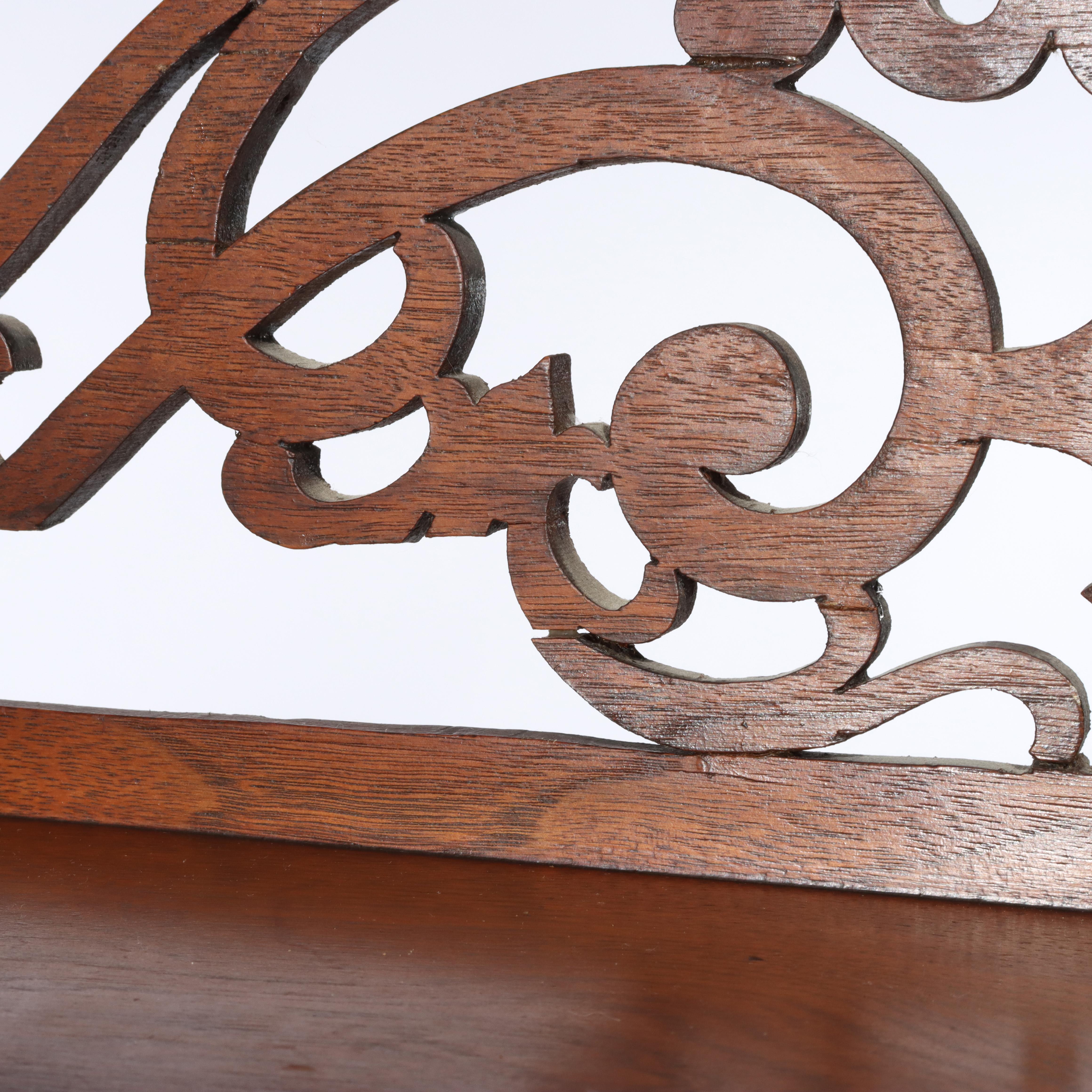 Antiguo Escritorio Victoriano Rococó de Dama de Nogal C1880 en venta 3