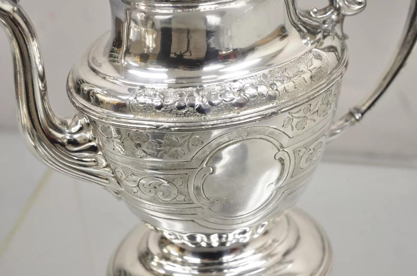 Bouilloire à thé antique victorienne Rogers Smith en métal argenté avec monogramme en vente 3