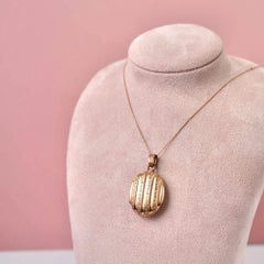 Antique Victorian Rolled Gold Oval Locket Necklace