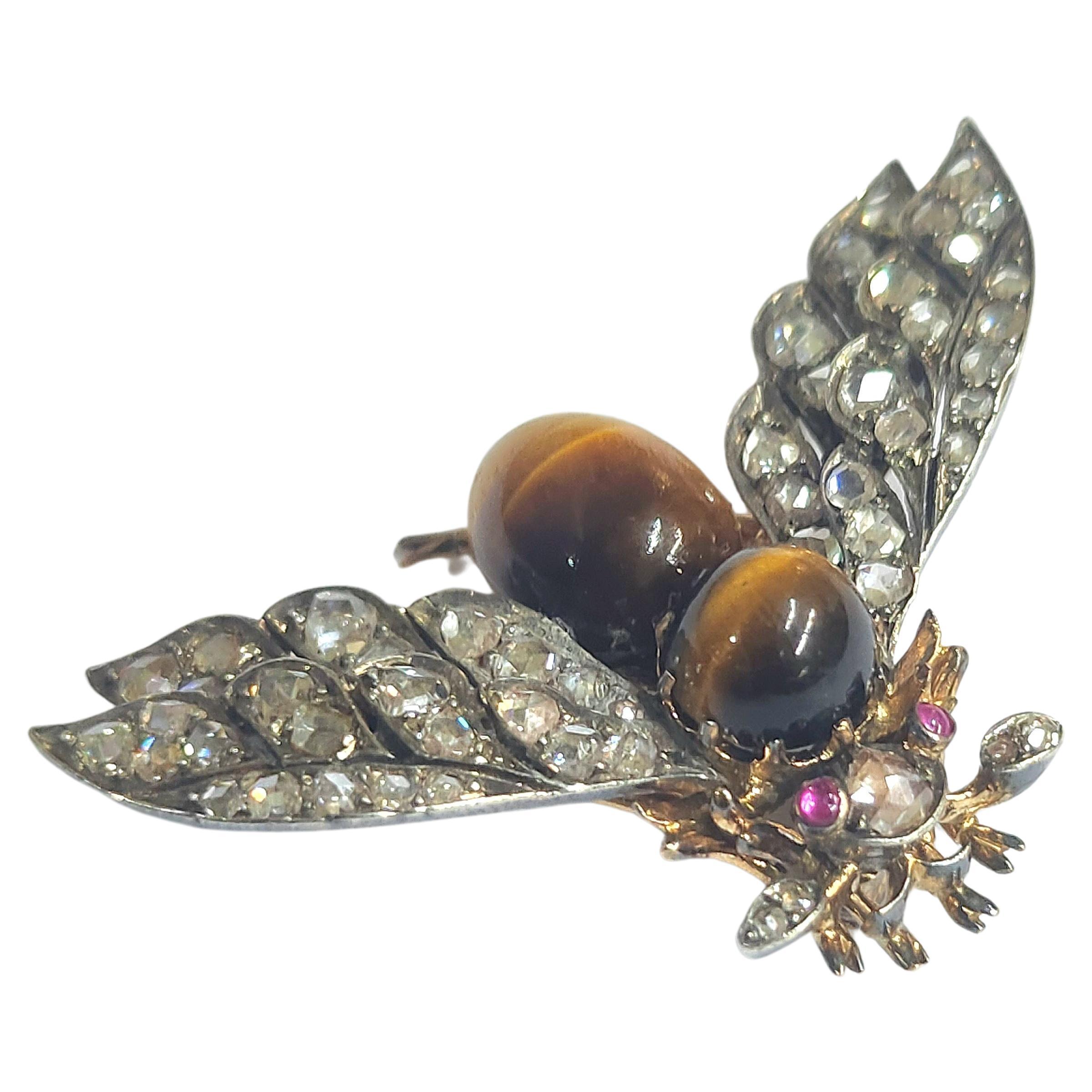 Antike viktorianische Fliegenbrosche mit Diamanten im Rosenschliff Damen im Angebot