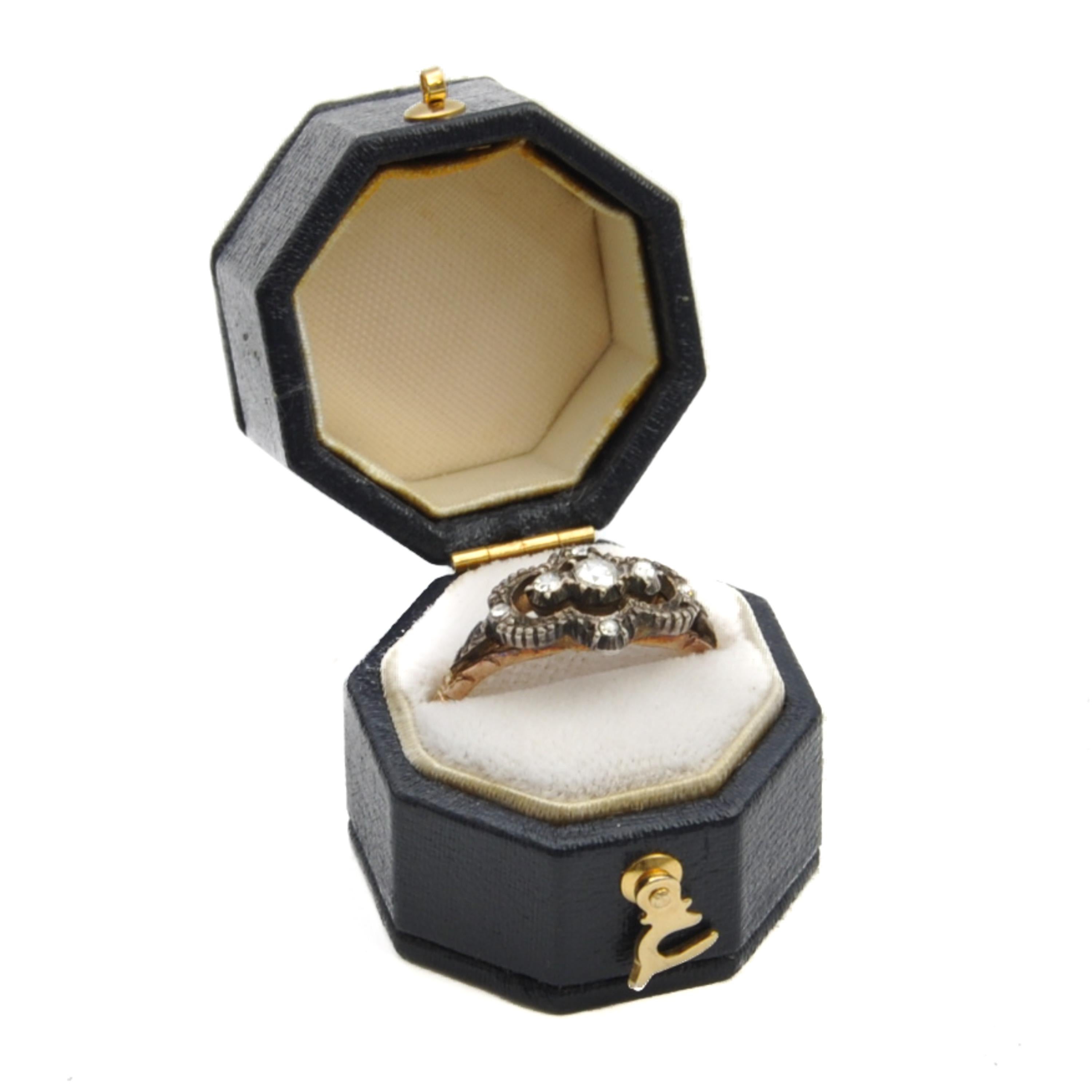 Antique Victorian Rose-Cut Diamond Silver and Gold Ring For Sale 3
