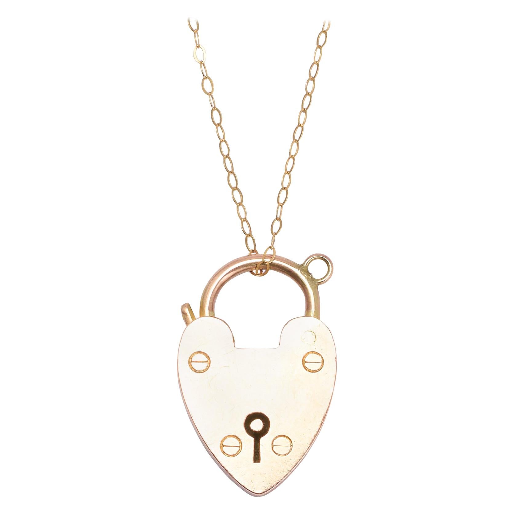 Midi Heart Pendant Necklace in Classic Tortoise