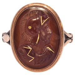 Antiker viktorianischer Kamee-Ring aus Roségold mit Sard-Intaglio und Soldatenkamee
