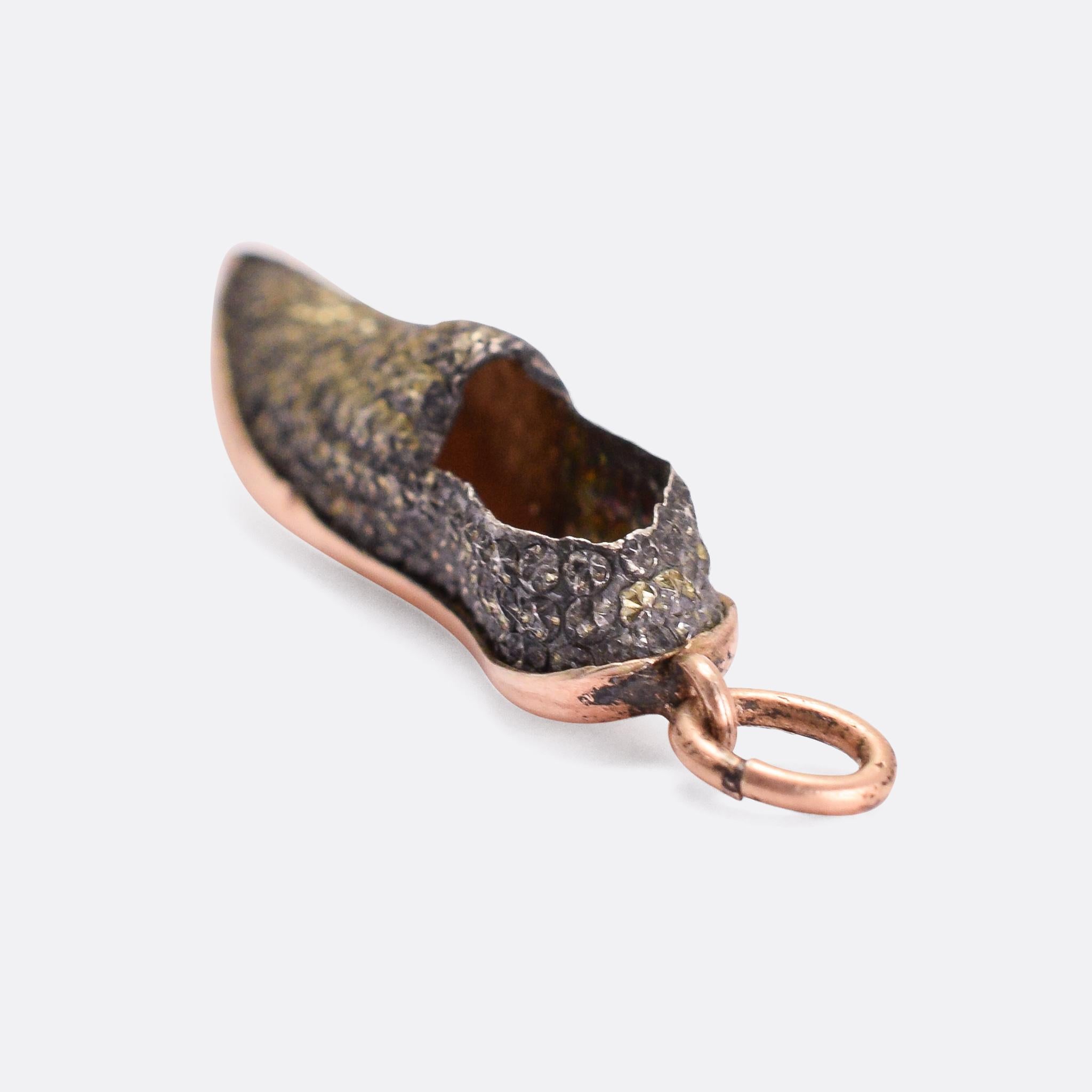 Antique Victorian Rose Gold Slipper Pendant In Good Condition In Sale, Cheshire