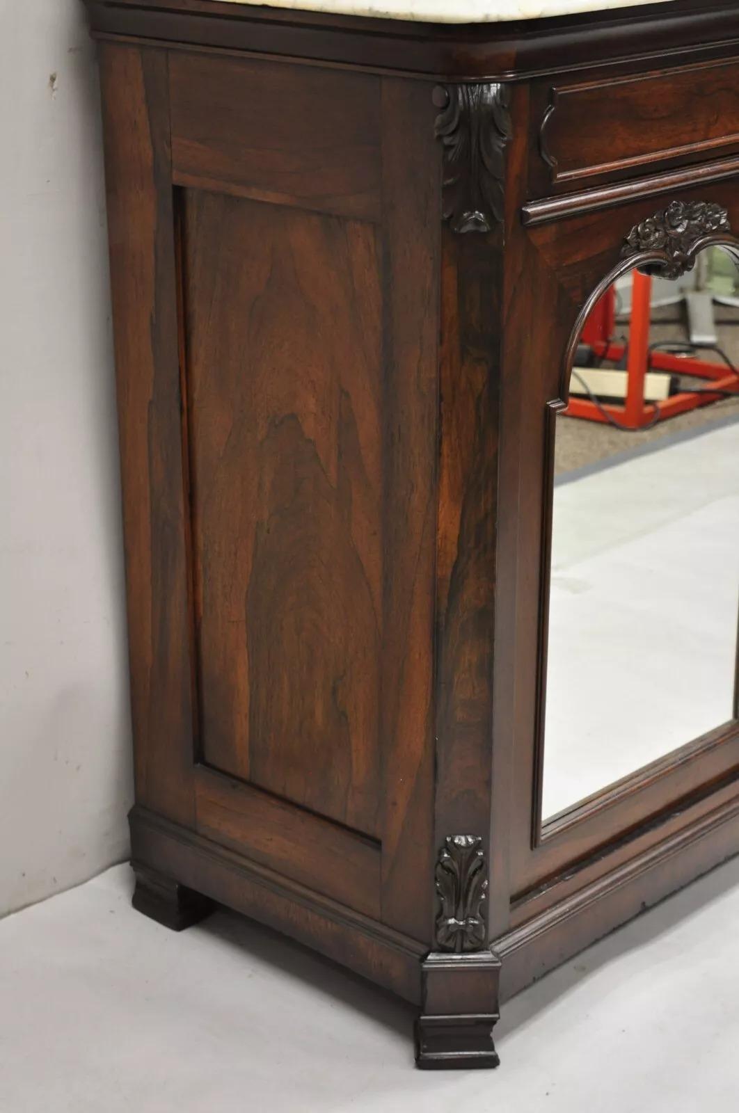 Antike viktorianische Palisander Marmor Top Spiegel Sideboard Buffet attr. John Jelliff (Unbekannt) im Angebot