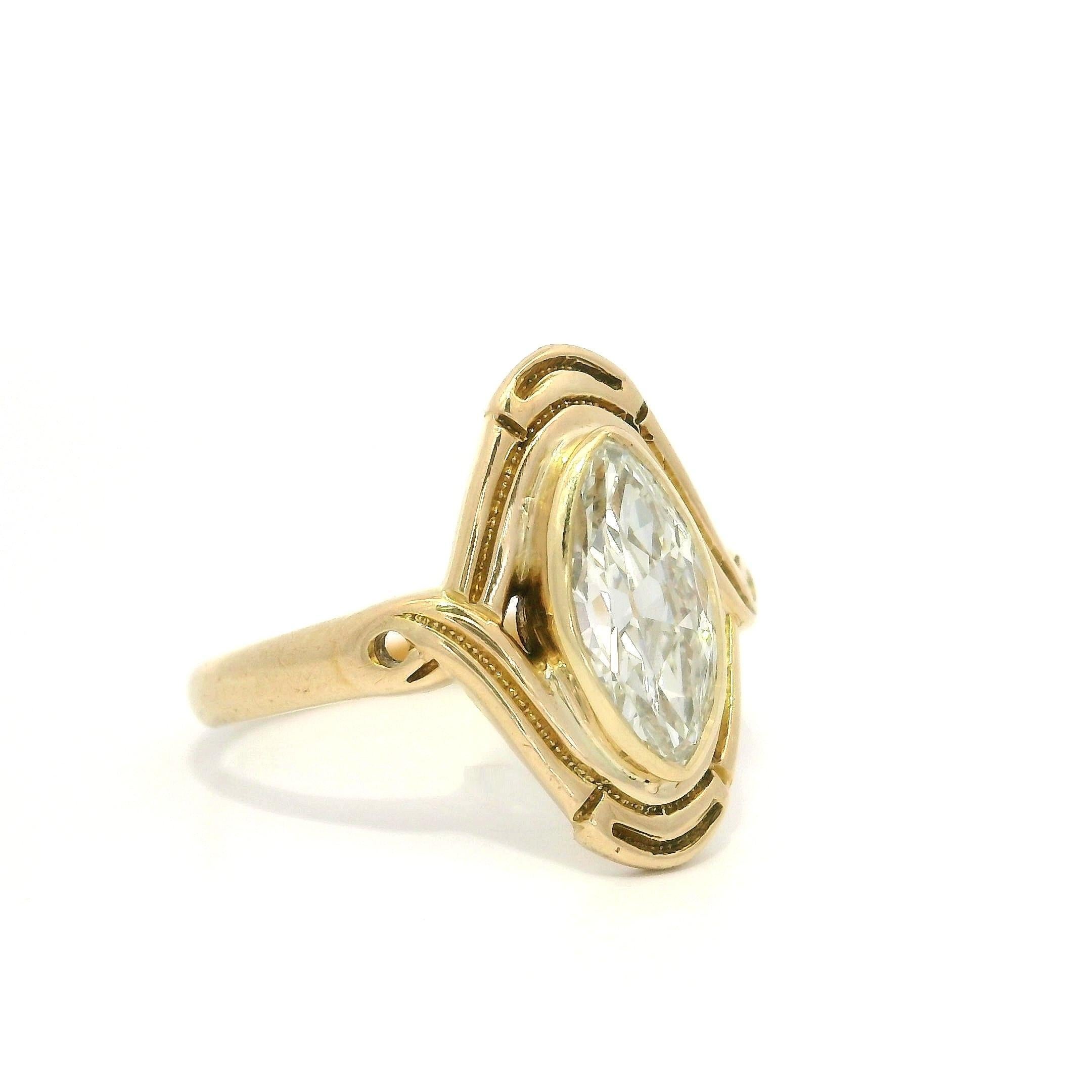 Anillo solitario con bisel de diamantes marquesa antiguos de oro rosa victoriano GIA .97ct en venta 6