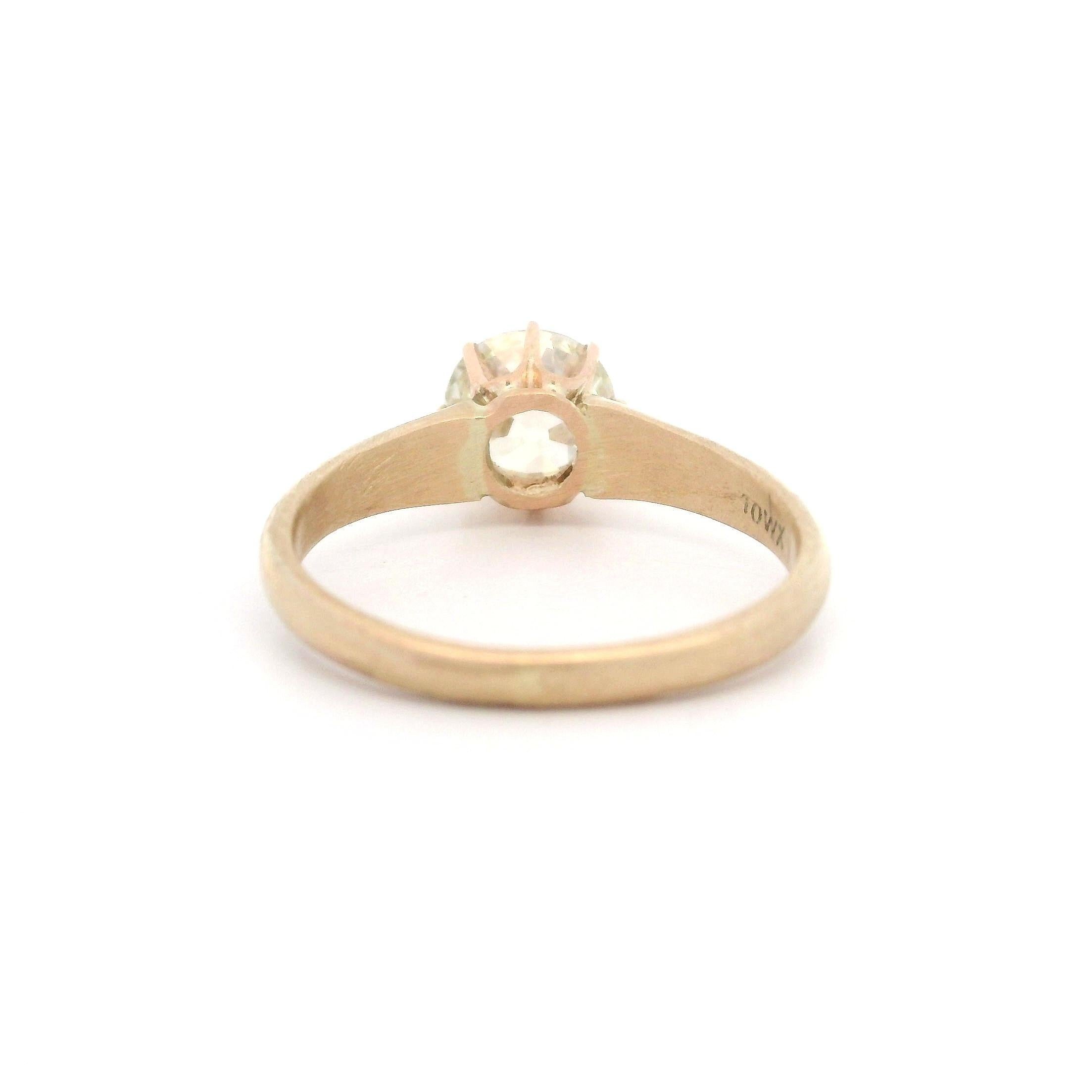 Antiguo Anillo de Compromiso Victoriano de Oro Amarillo Rosado con Solitario de Diamante Antiguo de 0,85 ct en venta 7