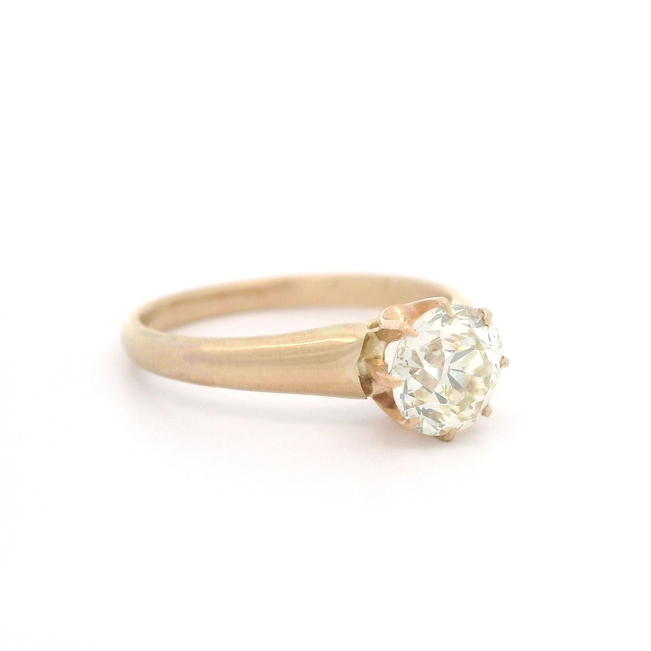Antiguo Anillo de Compromiso Victoriano de Oro Amarillo Rosado con Solitario de Diamante Antiguo de 0,85 ct en venta 4