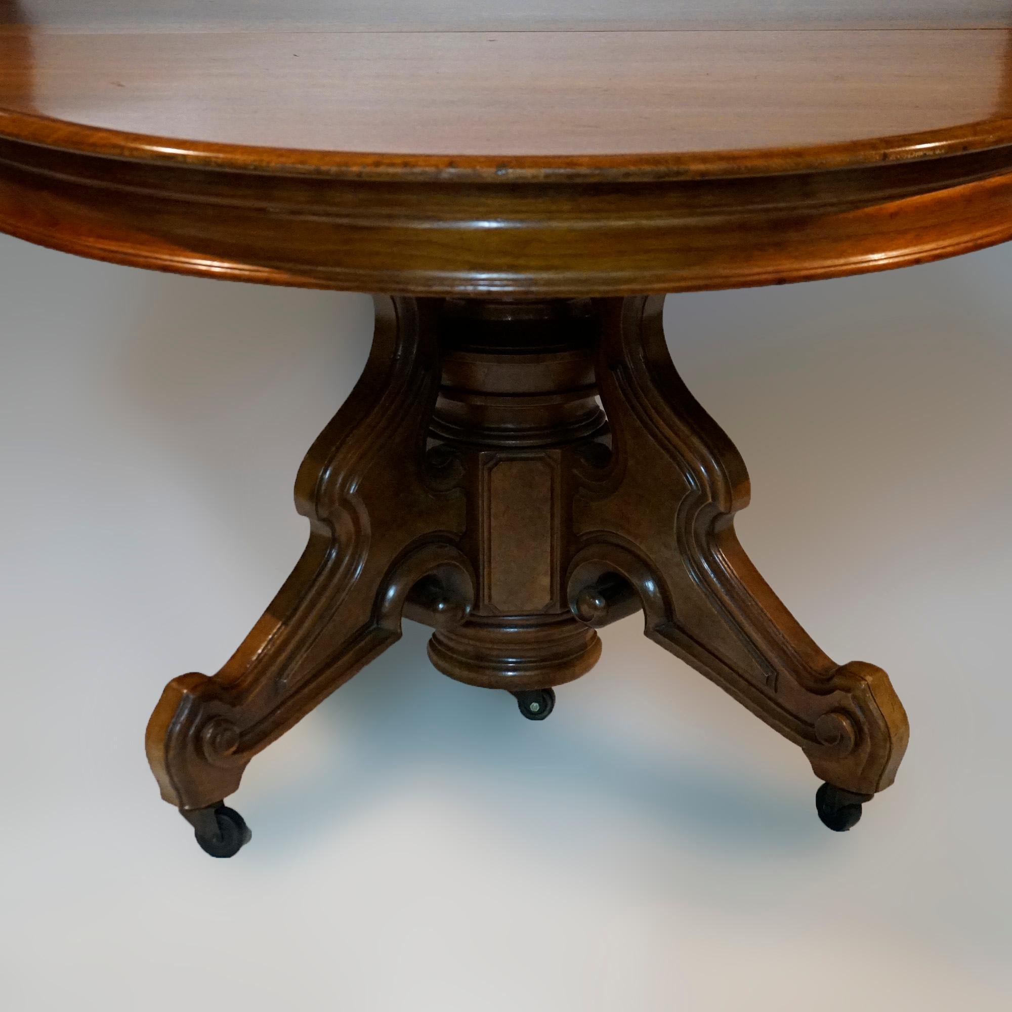 Antique Victorian Round Walnut Extension Dining Table with Six Leaves 19th C 5