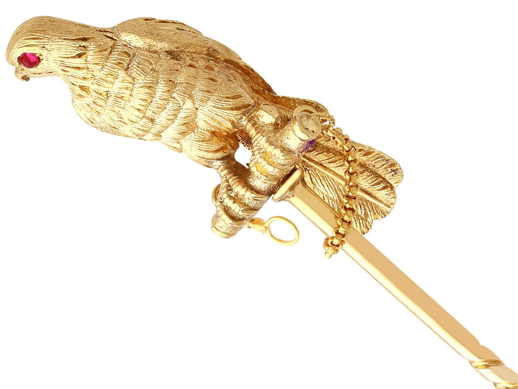 Antique Victorian Ruby and Yellow Gold Eagle Pin Brooch In Excellent Condition In Jesmond, Newcastle Upon Tyne