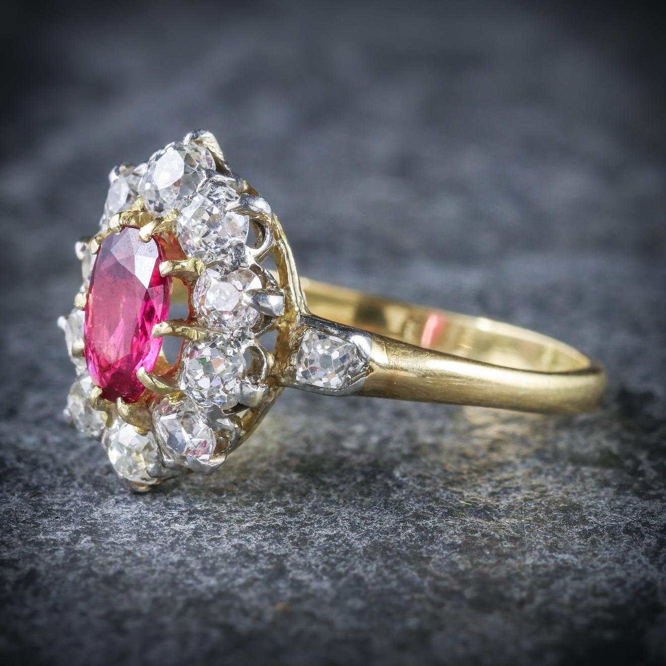 Antique Victorian Ruby Diamond Platinum 18 Carat Gold circa 1900 Cluster Ring In Excellent Condition For Sale In Lancaster , GB