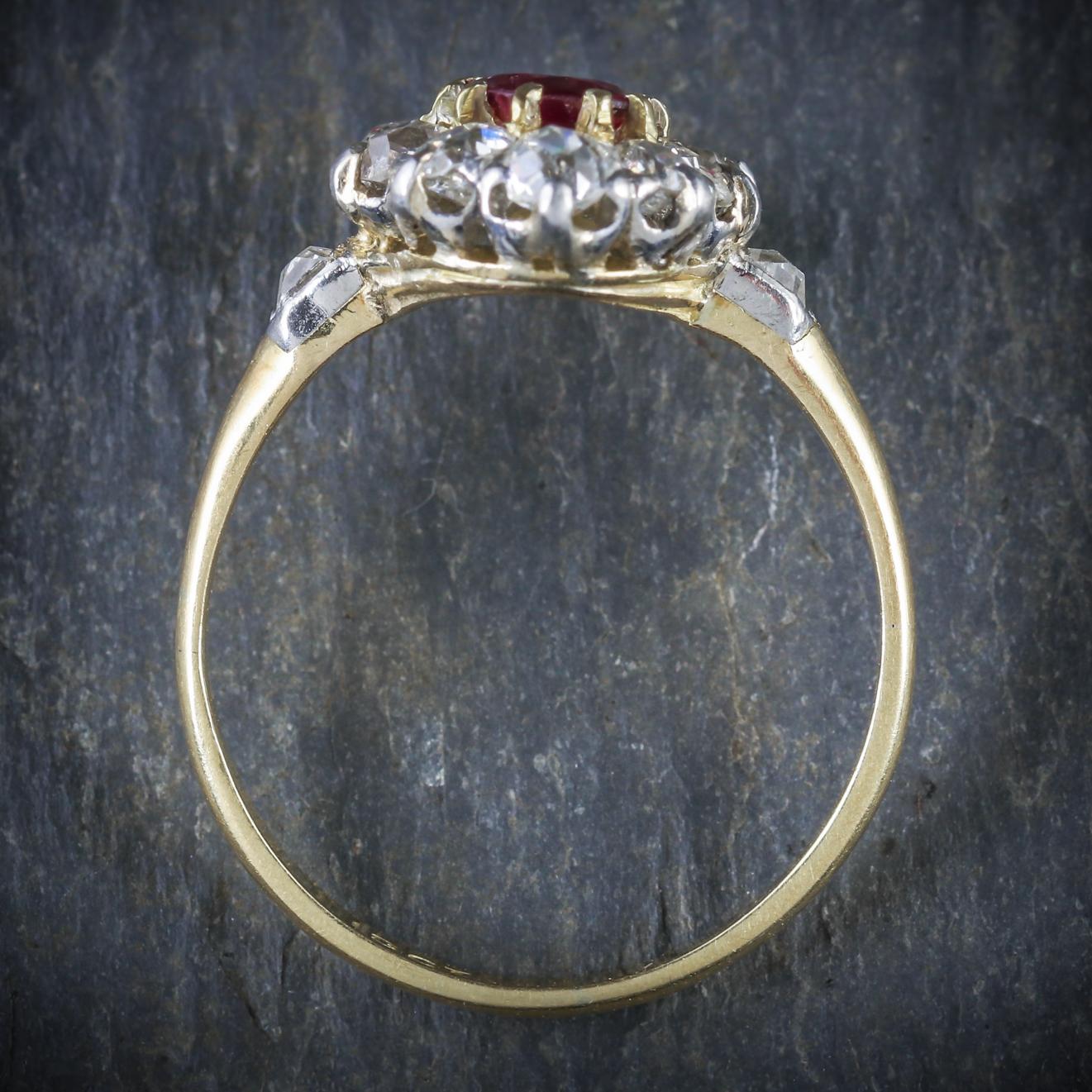 Antique Victorian Ruby Diamond Platinum 18 Carat Gold circa 1900 Cluster Ring For Sale 2