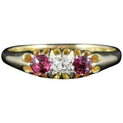Antique Victorian Ruby Diamond Ring 18 Carat Gold, circa 1900