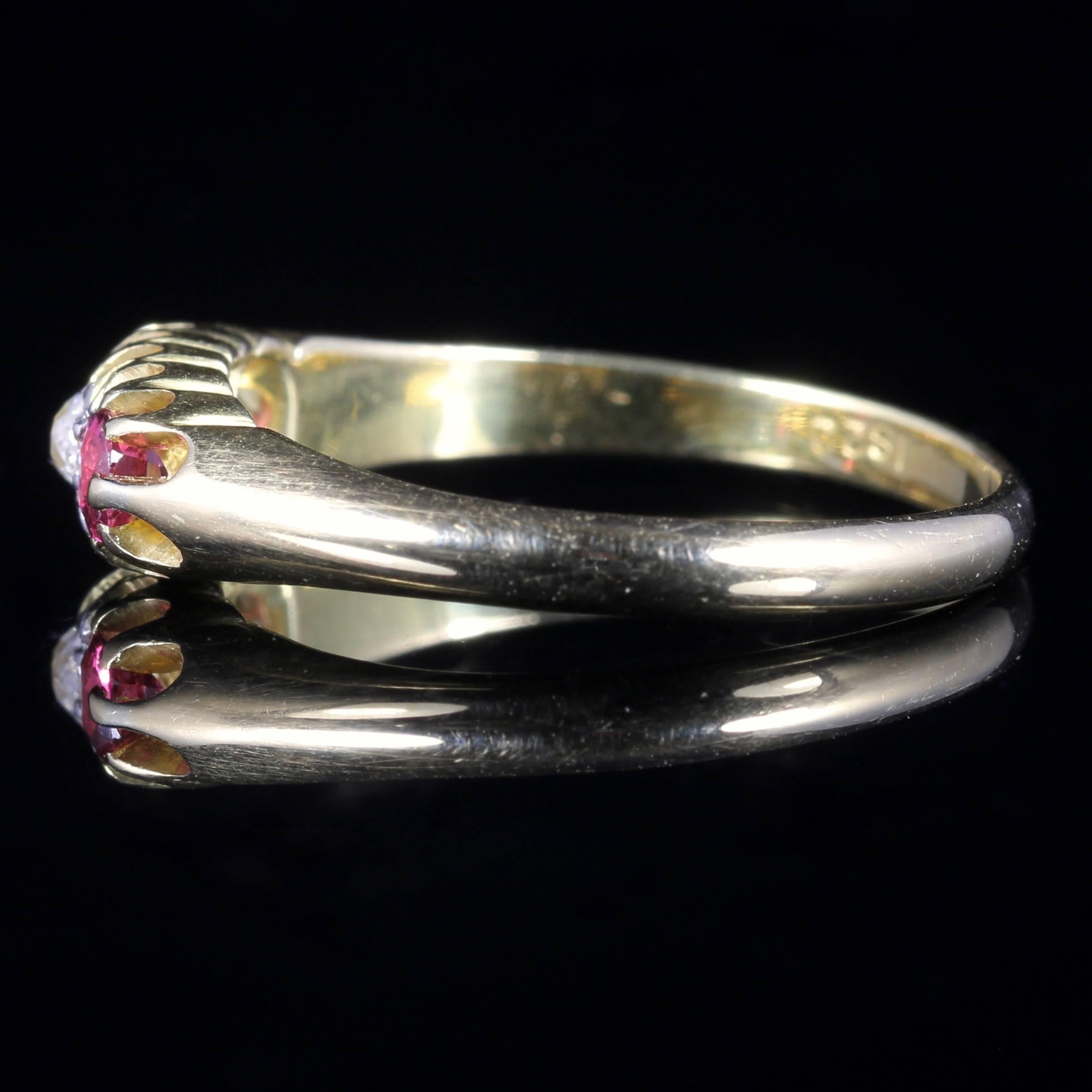 Antique Victorian Ruby Diamond Ring 18 Carat Gold, circa 1900 1