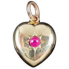 Antique Victorian Ruby Heart Pendant 18 Carat Gold, circa 1900