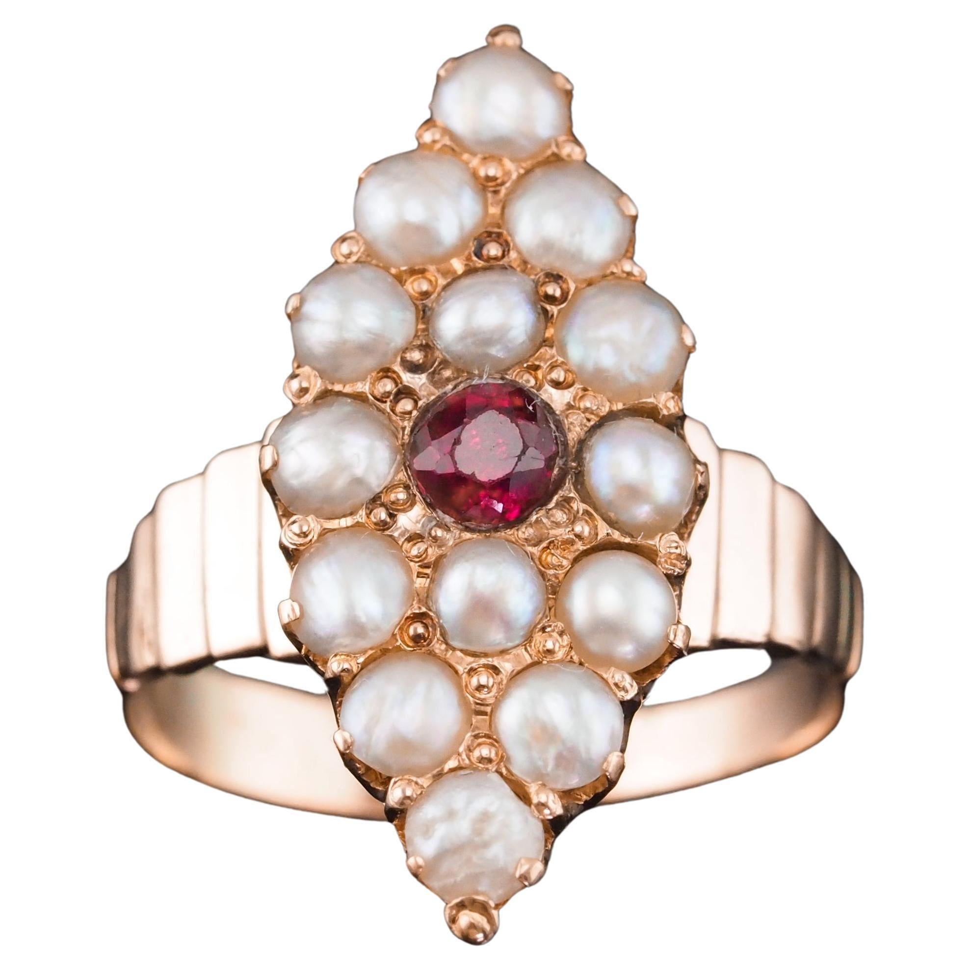 Bague navette victorienne ancienne en or rose 14 carats, rubis et perles naturelles, c.1900