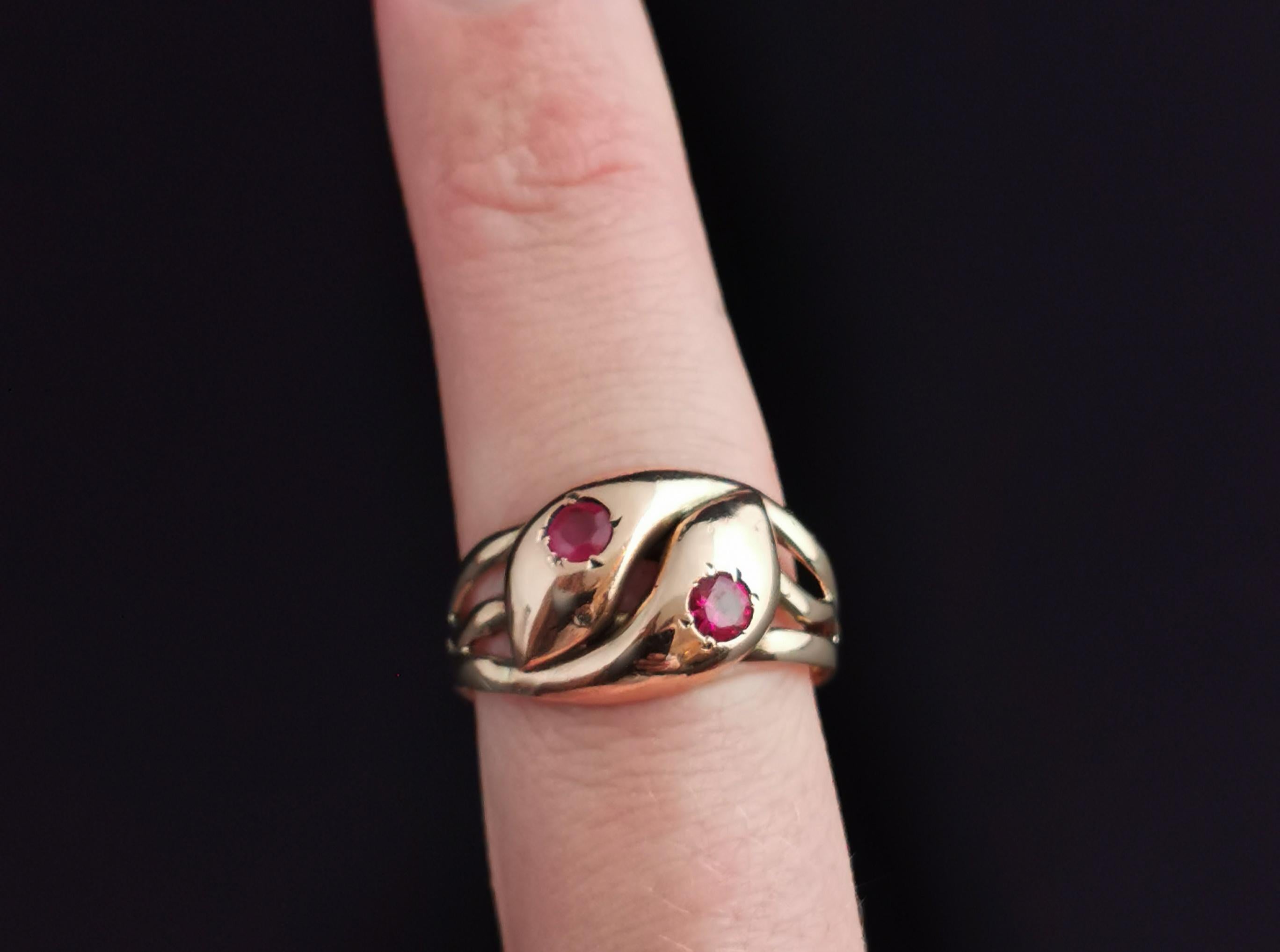Antique Victorian Ruby Snake Ring, 9 Karat Yellow Gold 6