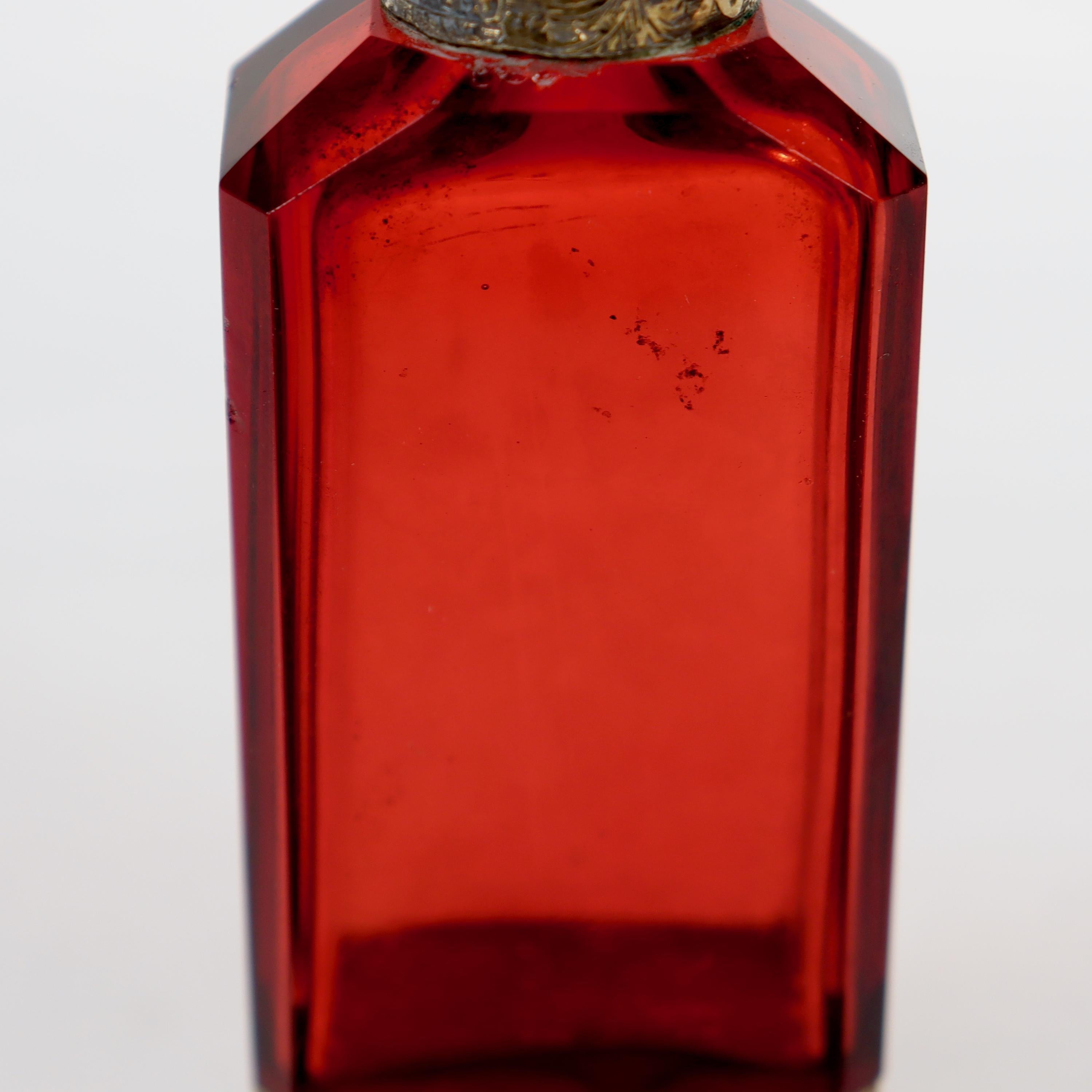 Flacon de parfum de vinaigrette victorien ancien S Mordan & Co en verre et argent sterling en vente 8