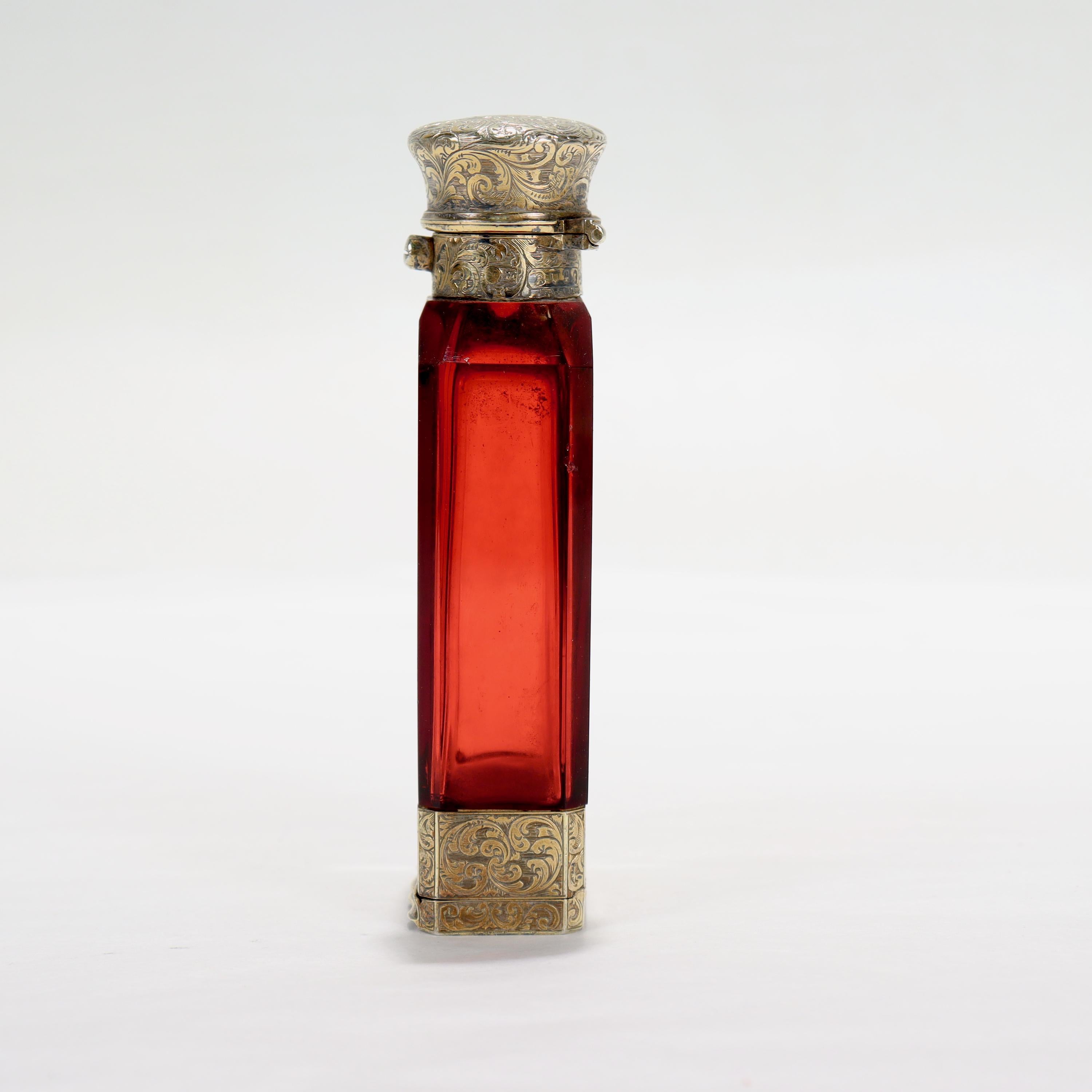 Antike viktorianische S Mordan & Co Vinaigrette-Duftflasche aus Glas und Sterlingsilber (Vergoldet) im Angebot