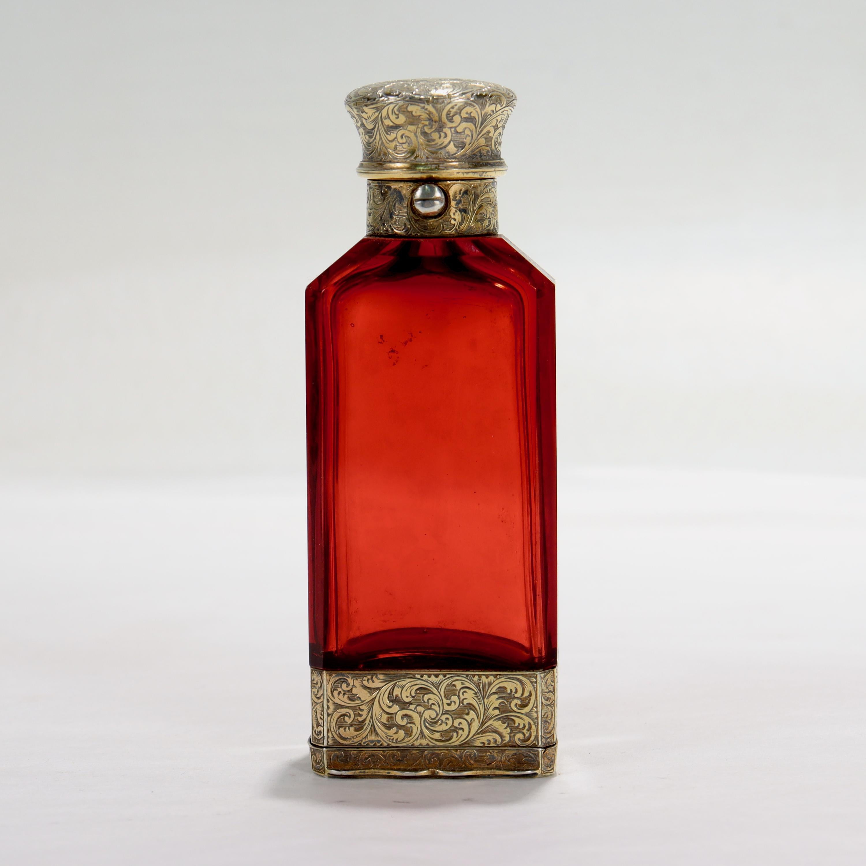 XIXe siècle Flacon de parfum de vinaigrette victorien ancien S Mordan & Co en verre et argent sterling en vente