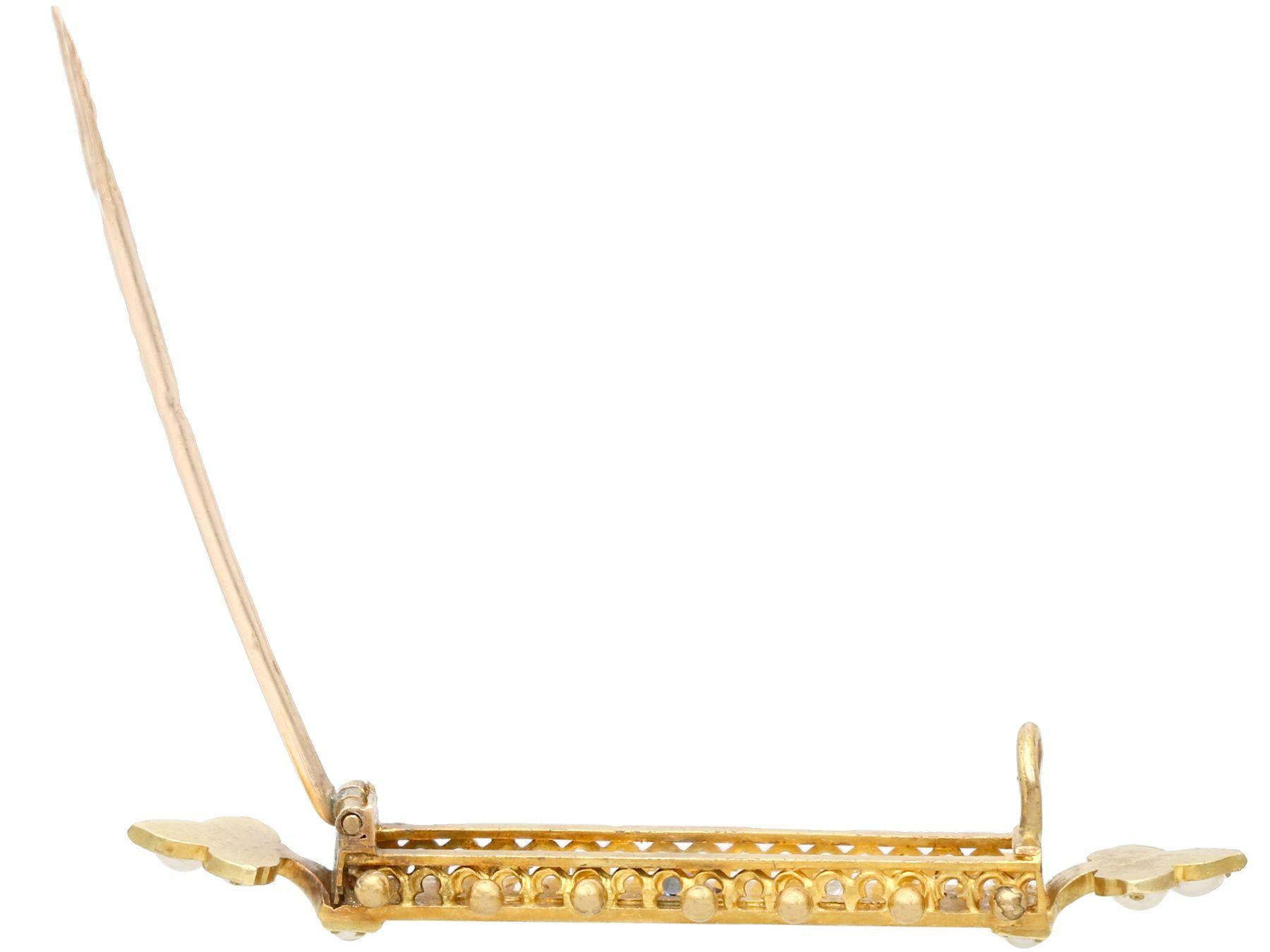 Antique Victorian Sapphire Diamond and Pearl Yellow Gold Bar Brooch, circa 1890 In Excellent Condition For Sale In Jesmond, Newcastle Upon Tyne