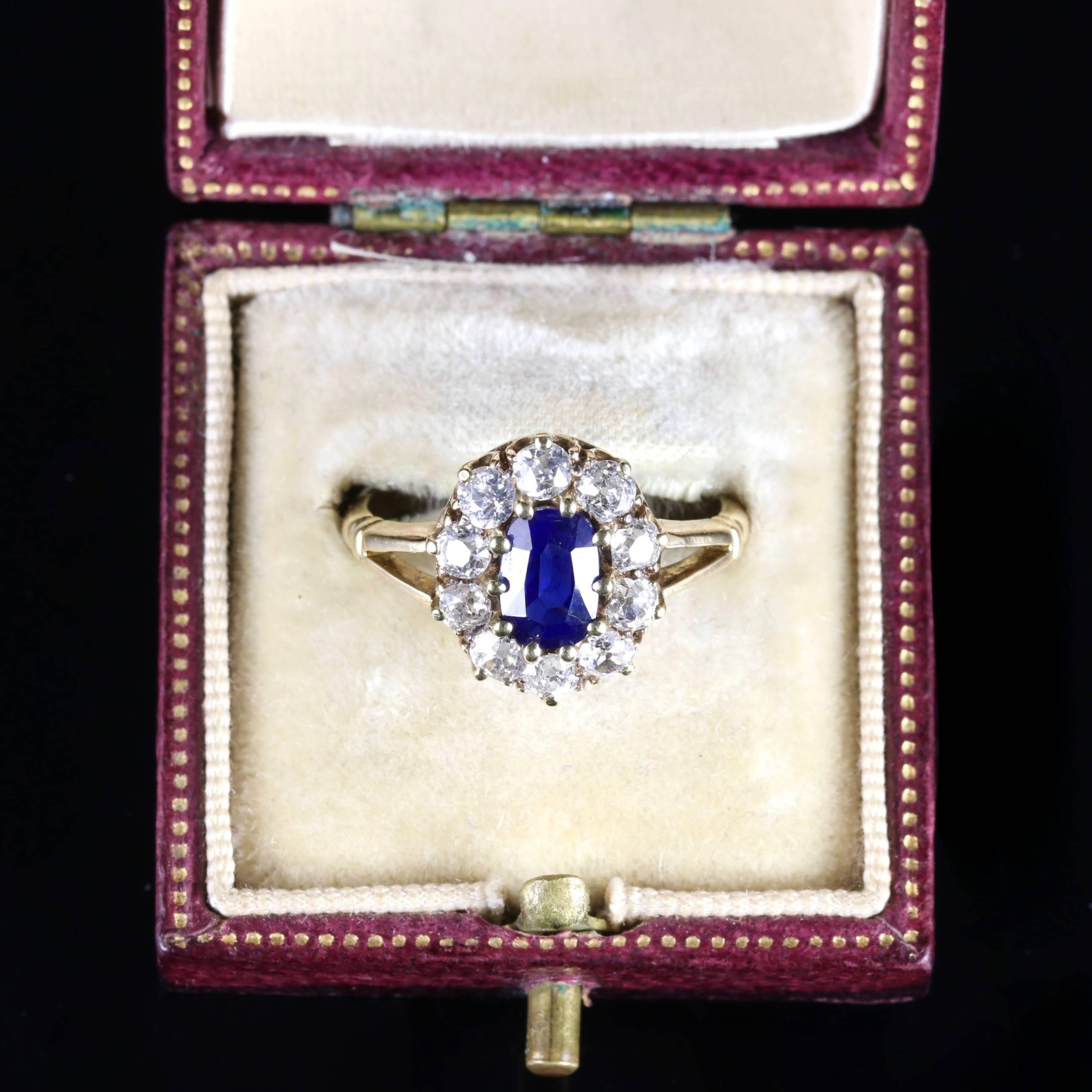 Antique Victorian Sapphire Diamond Ring 18 Carat Gold, circa 1900 2