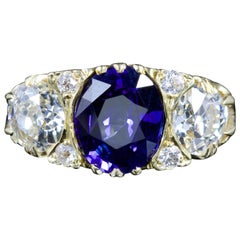 Antique Victorian Sapphire Diamond Ring 3.92 Carat Sapphire 18 Carat, circa 1880