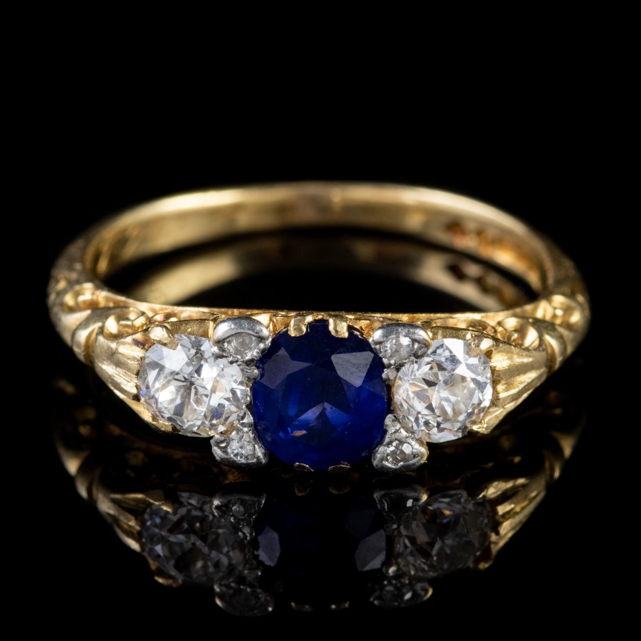 Antique Victorian Sapphire Diamond Trilogy Ring 18 Carat Gold, circa 1900 In Good Condition In Lancaster, Lancashire