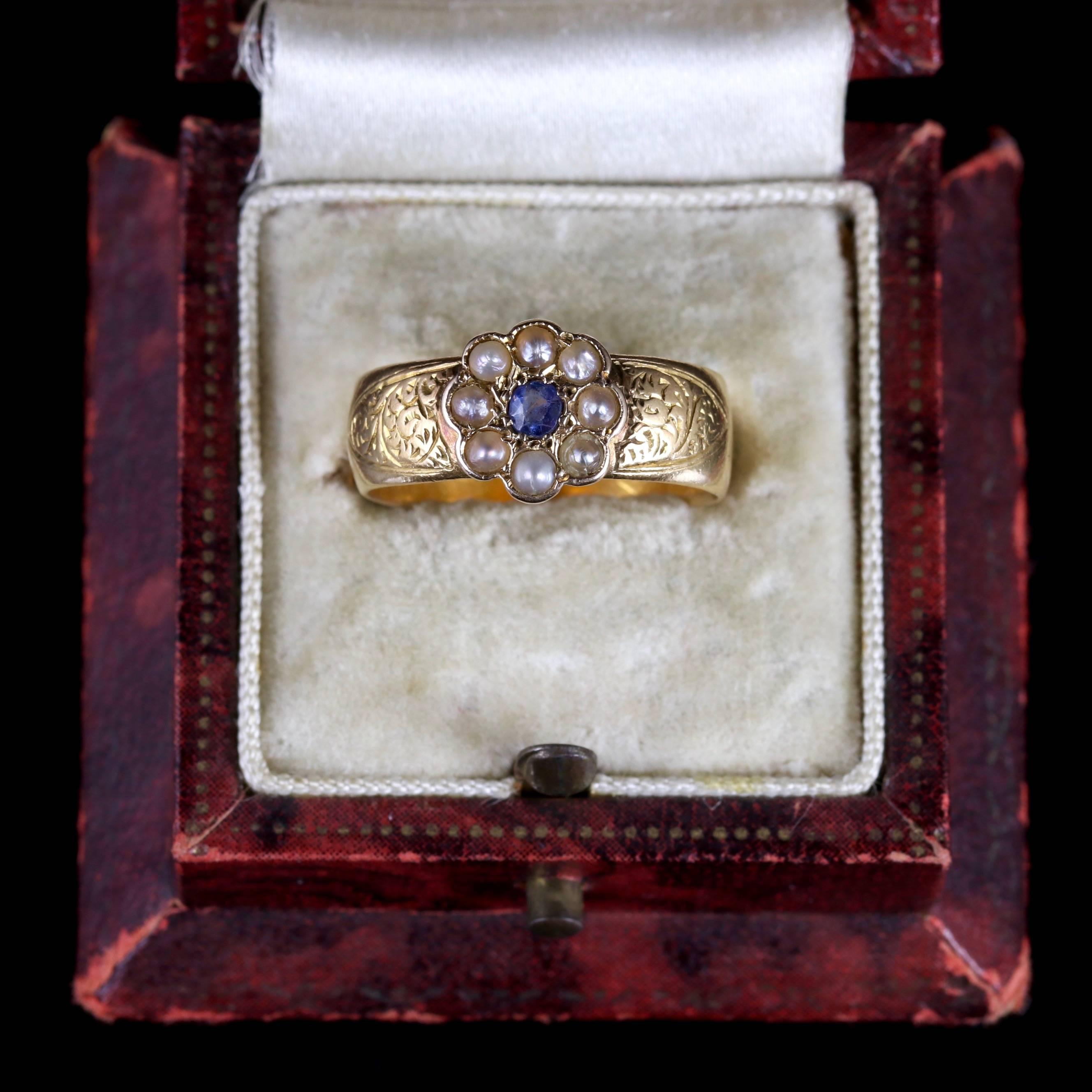 Antique Victorian Sapphire Pearl Wedding Band Ring 18 Carat, circa 1900 In Excellent Condition For Sale In Lancaster, Lancashire