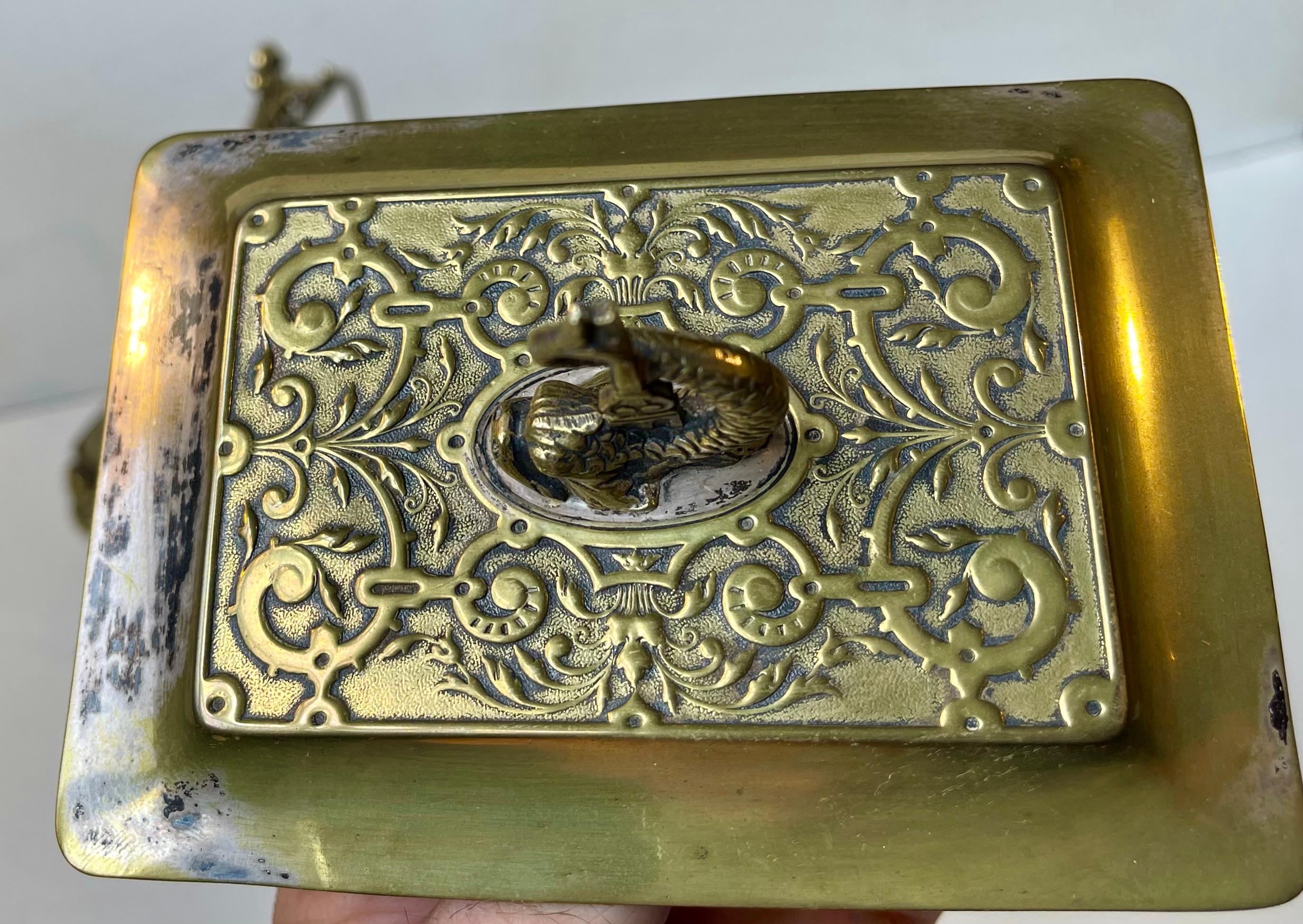 Ancienne boîte à sardines victorienne en laiton et verre dépoli, 19e siècle en vente 1