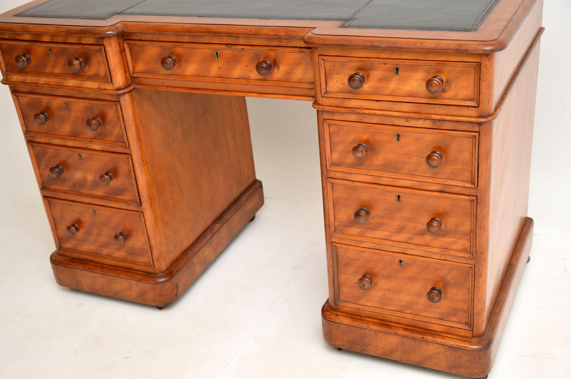 Antique Victorian Satin Wood Leather Top Pedestal Desk For Sale 2