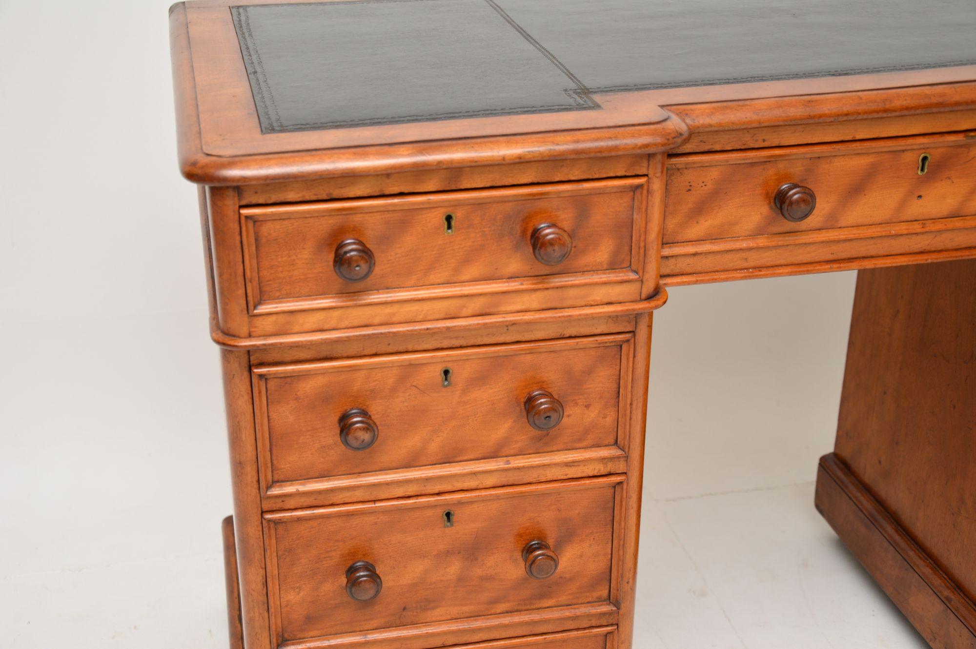 Antique Victorian Satin Wood Leather Top Pedestal Desk For Sale 2