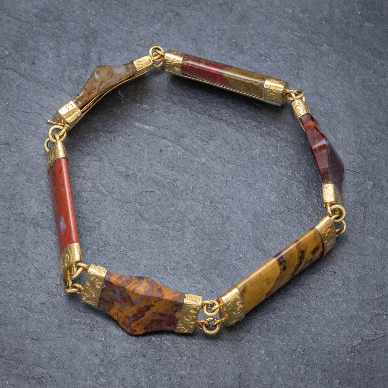 Antique Victorian Scottish Agate Bracelet 18 Carat Gold, circa 1880 For Sale 1