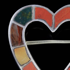 Antique Victorian Scottish Agate Heart Brooch