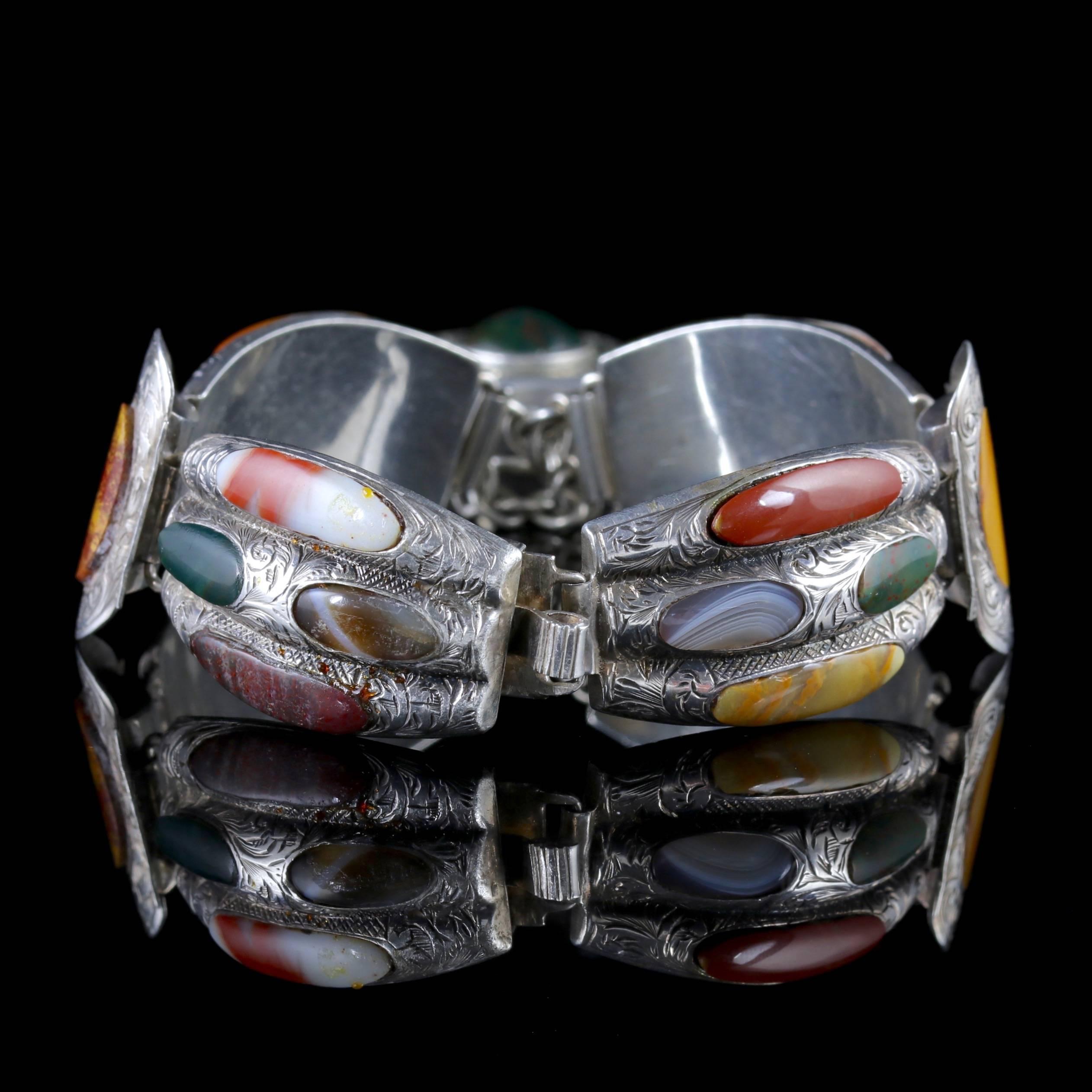 Women's Antique Victorian Scottish Bracelet Agate Padlock Silver, circa 1860 For Sale