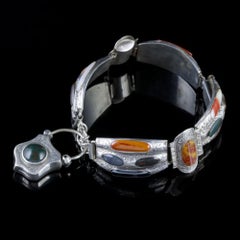 Retro Victorian Scottish Bracelet Agate Padlock Silver, circa 1860