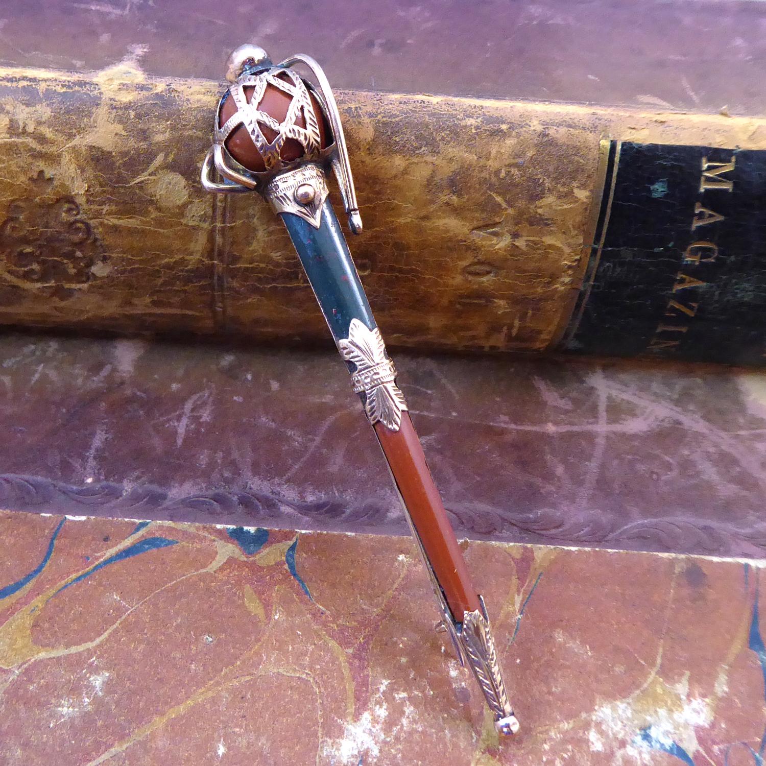 Antique Victorian Scottish Dagger Brooch, Rose Gold, Cornelian and Bloodstone 3