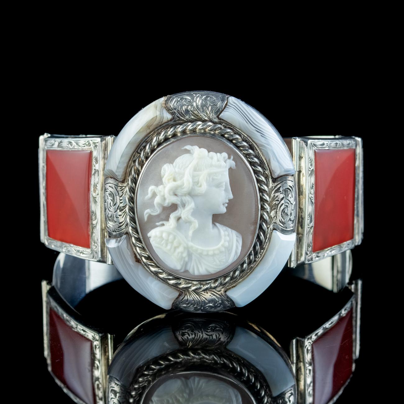 Square Cut Antique Victorian Scottish Silver Agate Cameo Bracelet For Sale