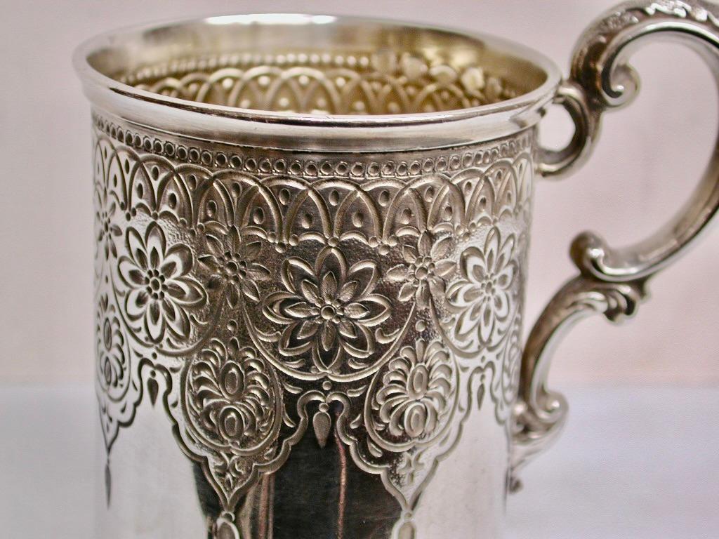 Antica tazza da battesimo vittoriana scozzese in argento datata 1862 J Murray In condizioni buone in vendita a London, GB