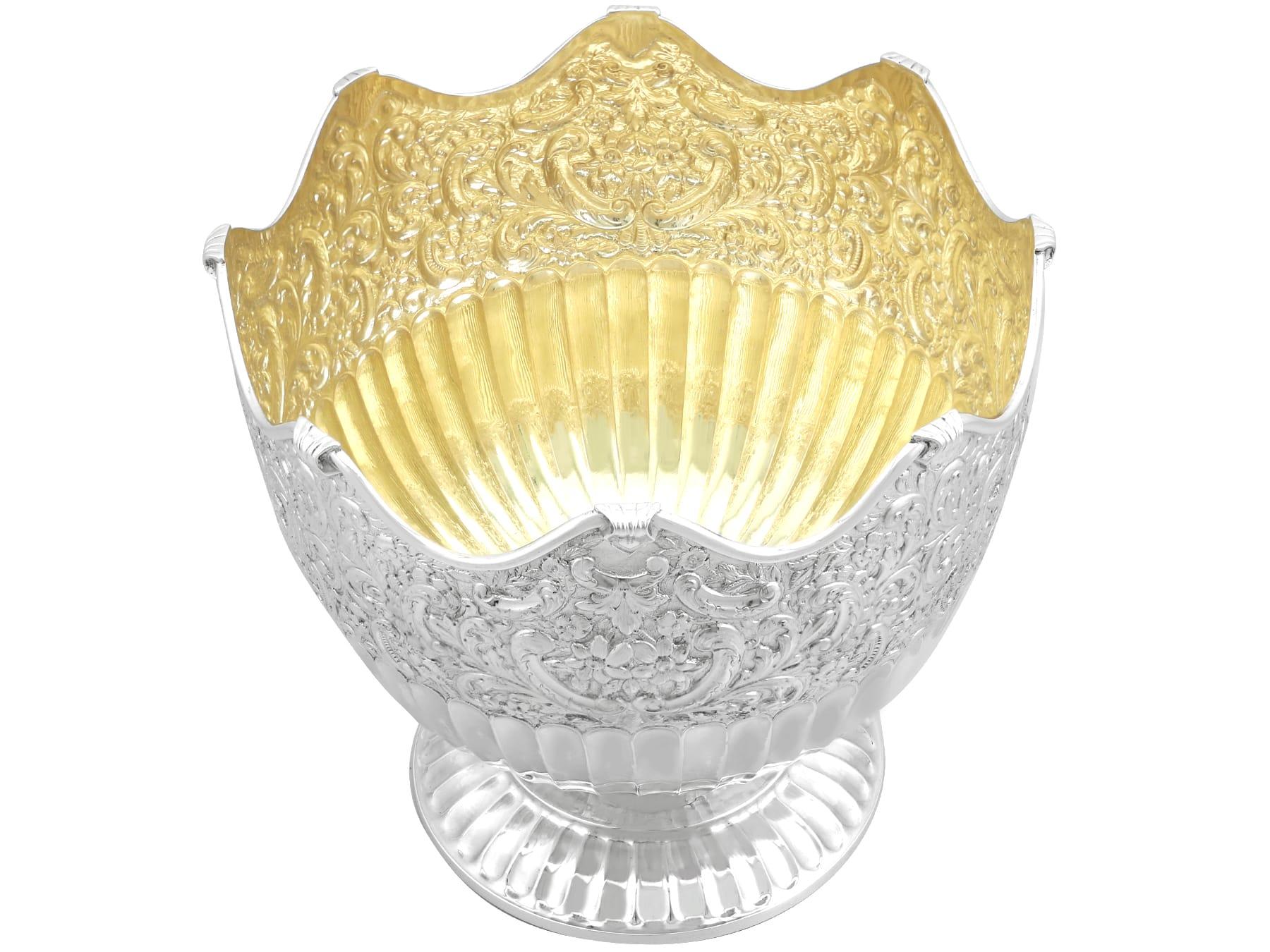 Scozzese Antica ciotola di presentazione vittoriana scozzese in argento sterling in vendita