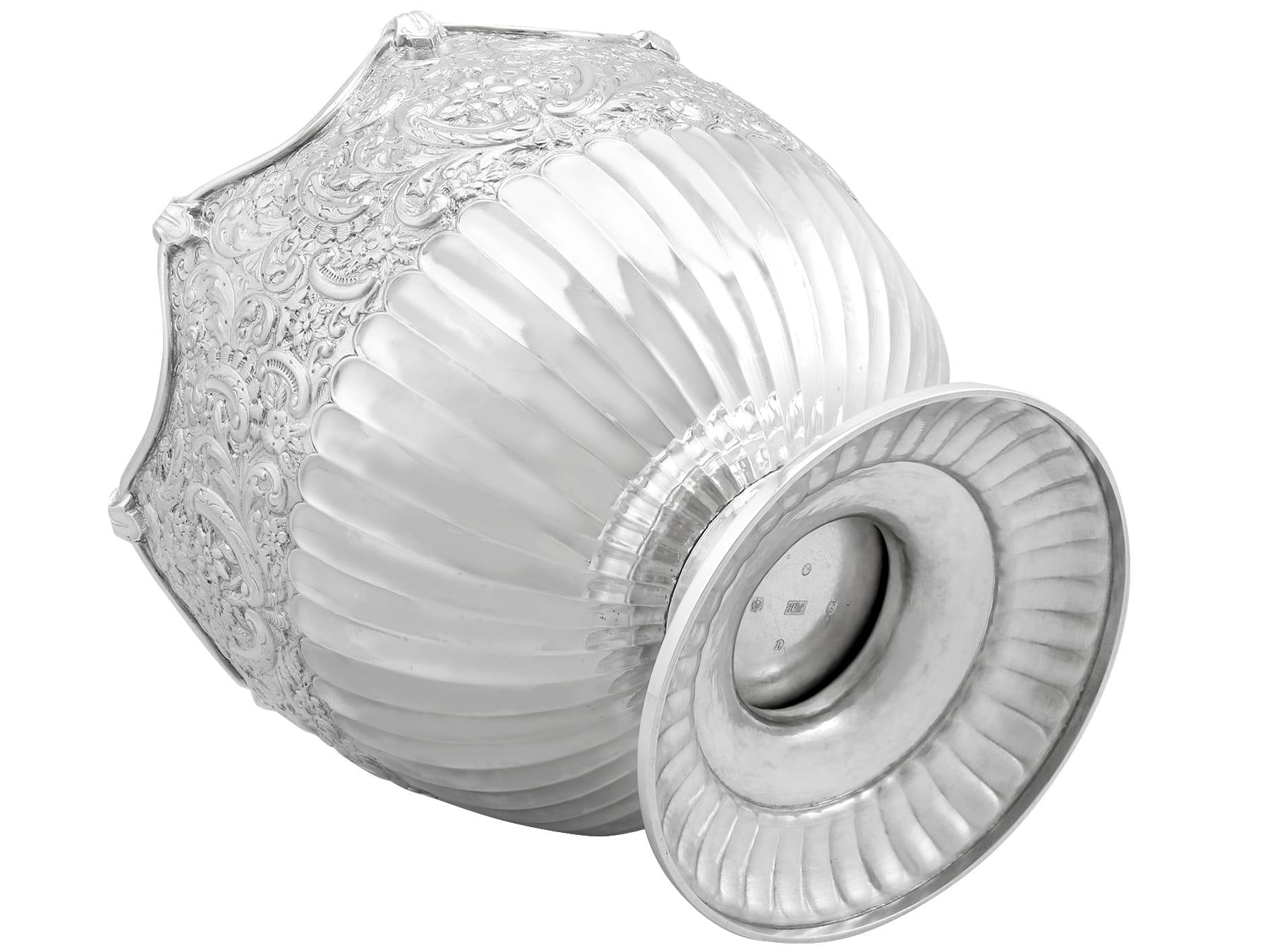 Antica ciotola di presentazione vittoriana scozzese in argento sterling in vendita 1