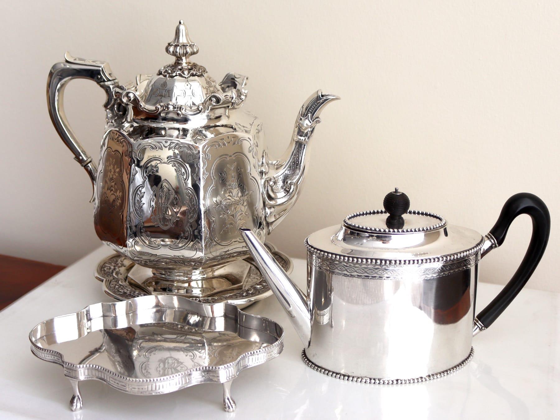 Antigua tetera escocesa victoriana de plata de ley Escocés en venta