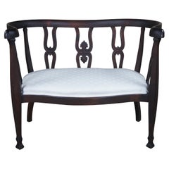 Antiquité Victorienne Serpentine Oxbow Sculptée Acajou Canapé Loveseat Banc